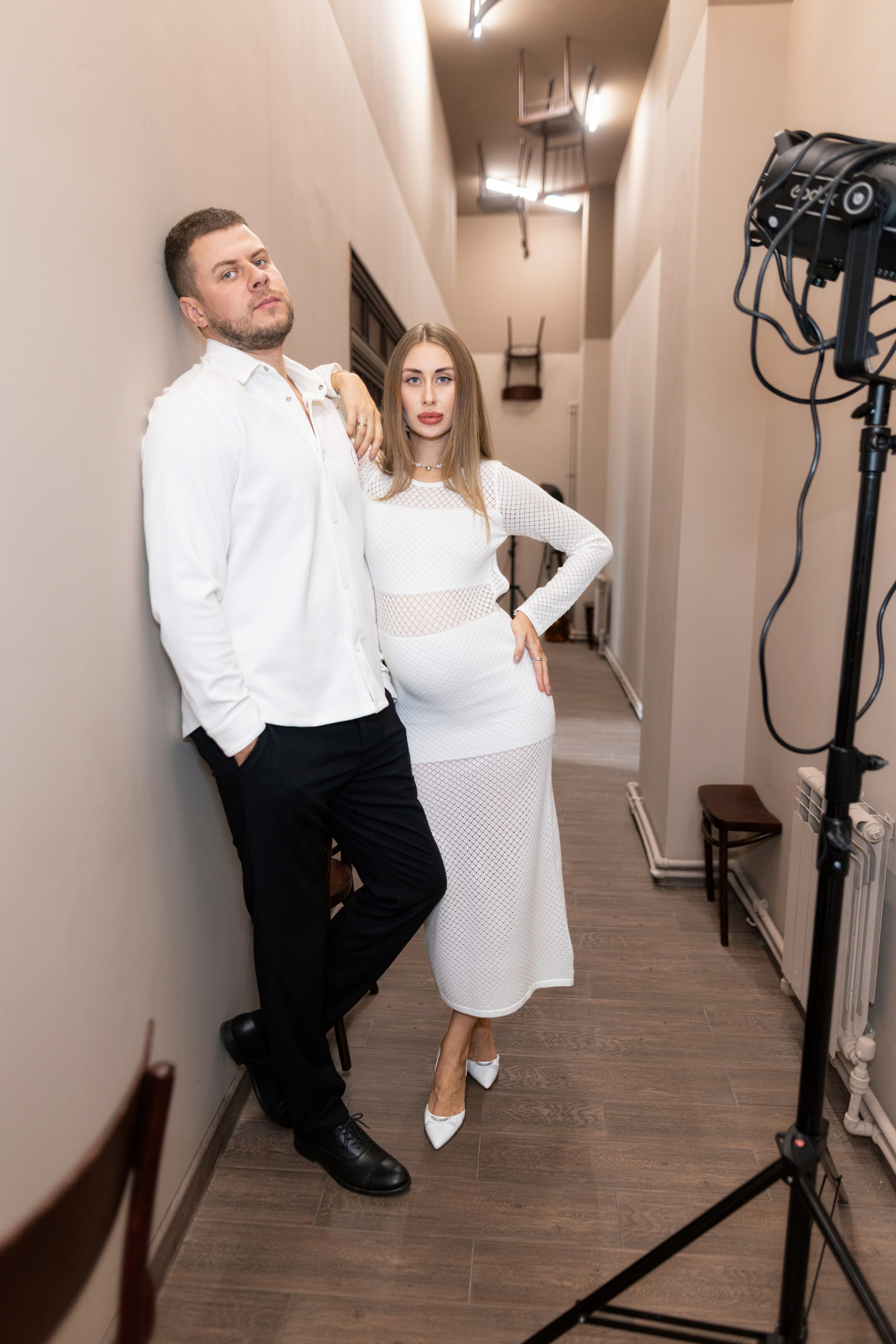 Семейная съемка для Яны и Дани в интерьере. Дмитрий Шульгин, портретный фотограф в Воронеже