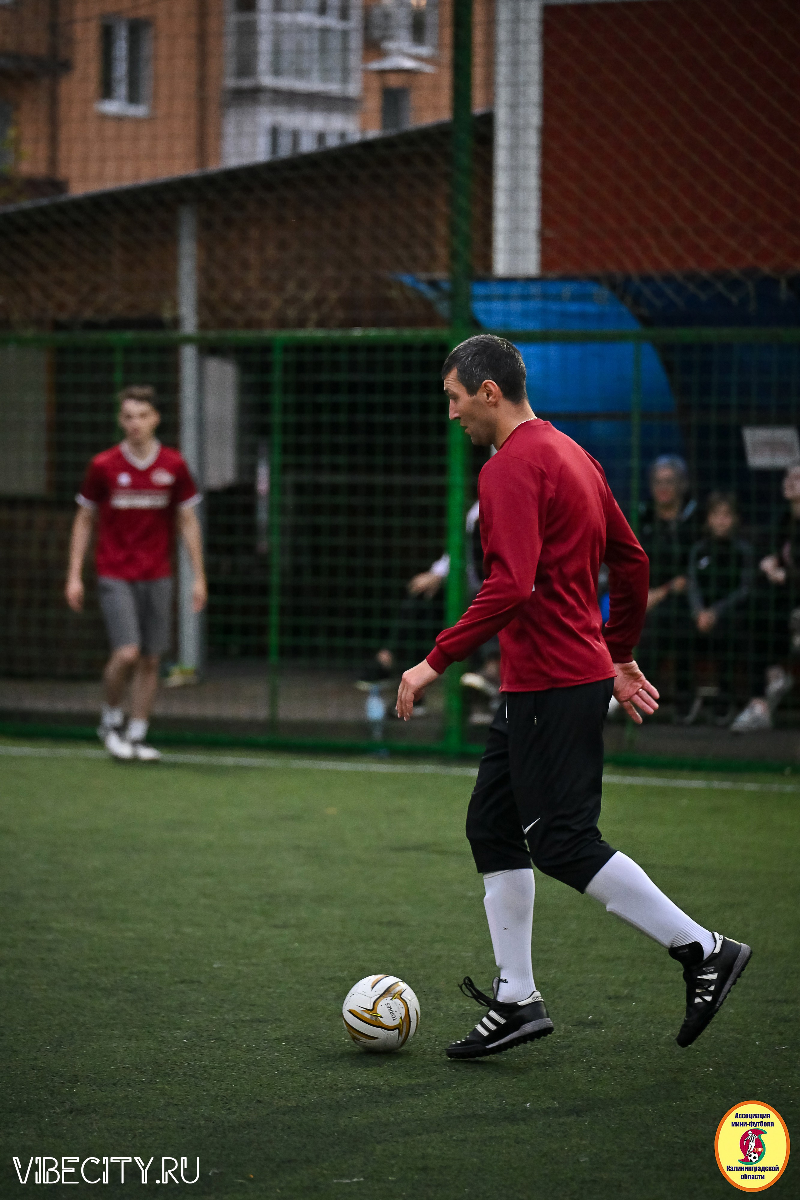 ИГРЫ МИНИ-ФУТБОЛЬНОЙ И КОРПОРАТИВНОЙ ЛИГИ. VIBECITY.RU Вайб Сити Ру Фоторепортажи Фотоотчеты Калининград