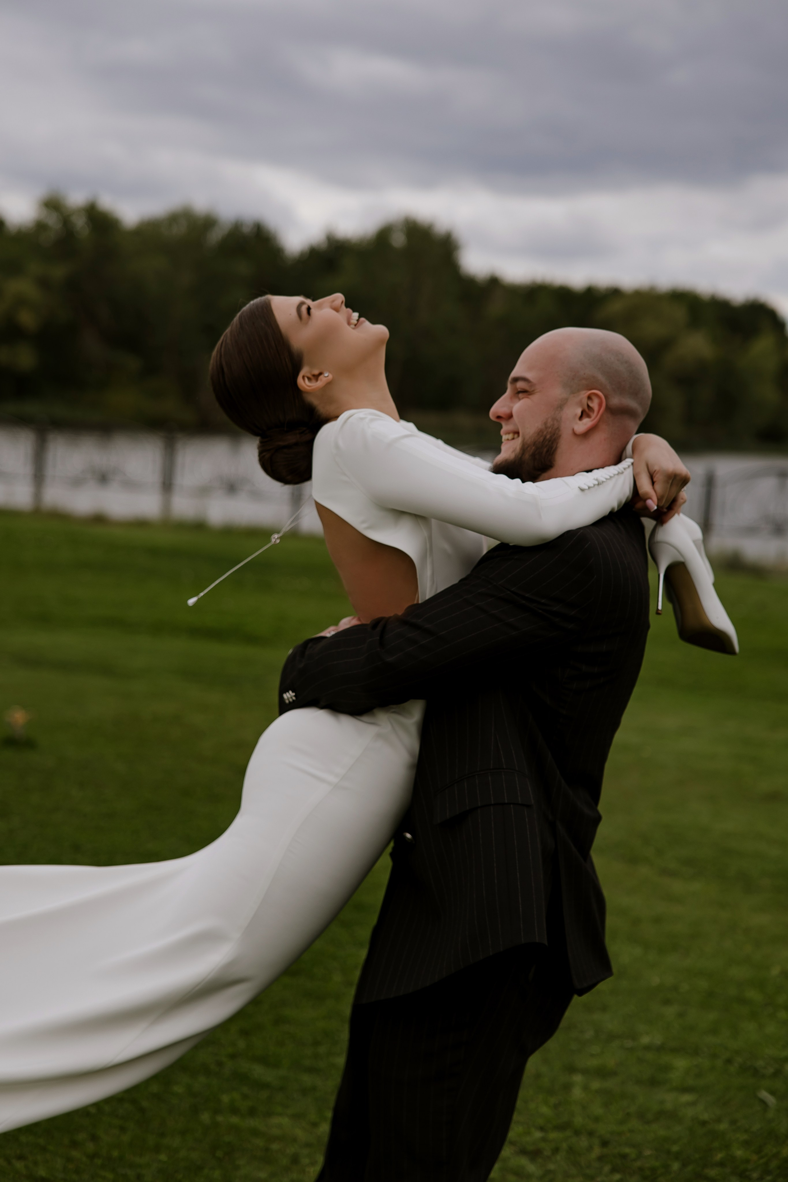 Свадебная фотосессия в Тольятти. Свадебный и семейный фотограф в Самаре и Тольятти | Елена Топанцева