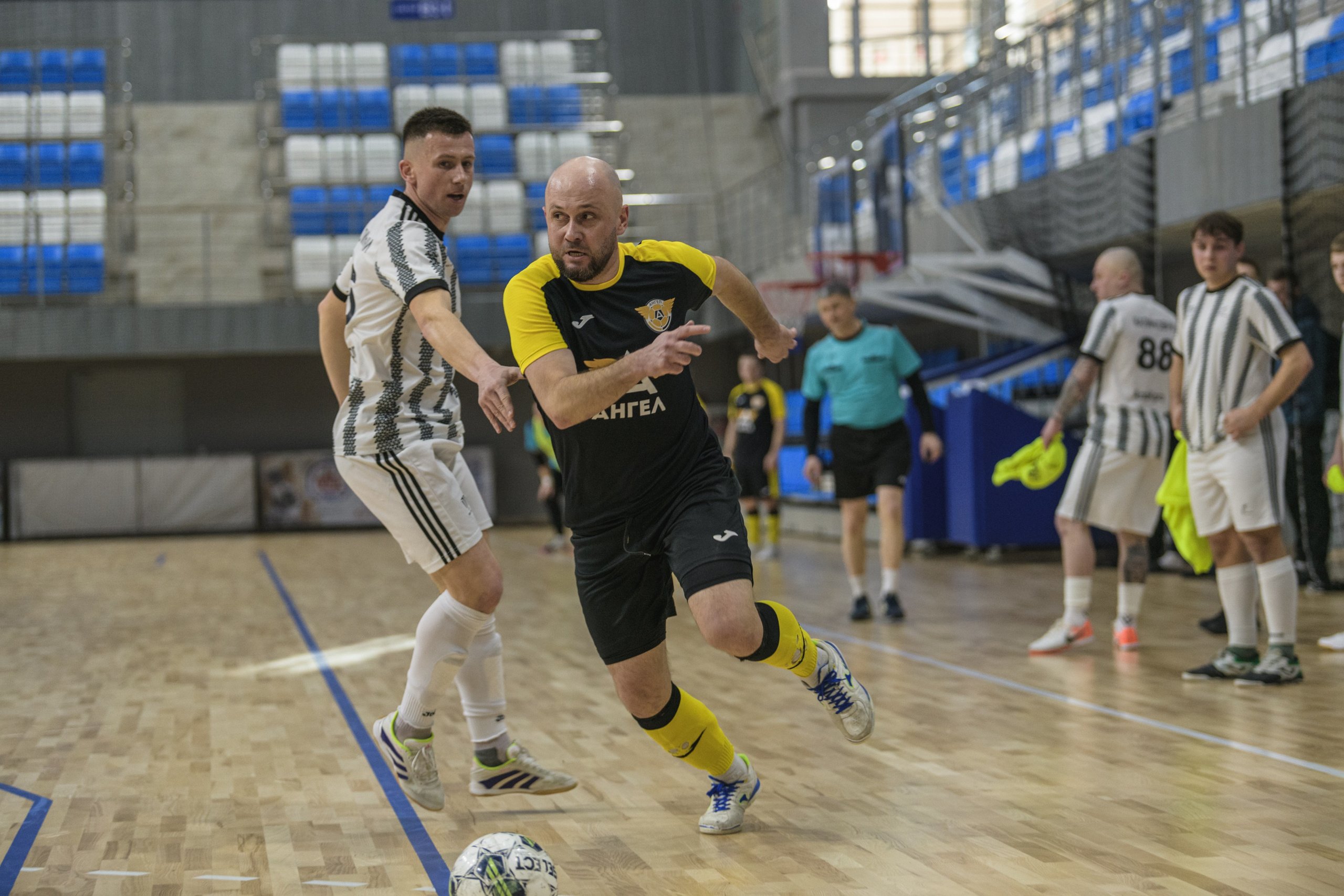 ЛИГА ПОЛЕСЬЯ сезон 2025/2026. Репортажный фотограф Владимир Беляй