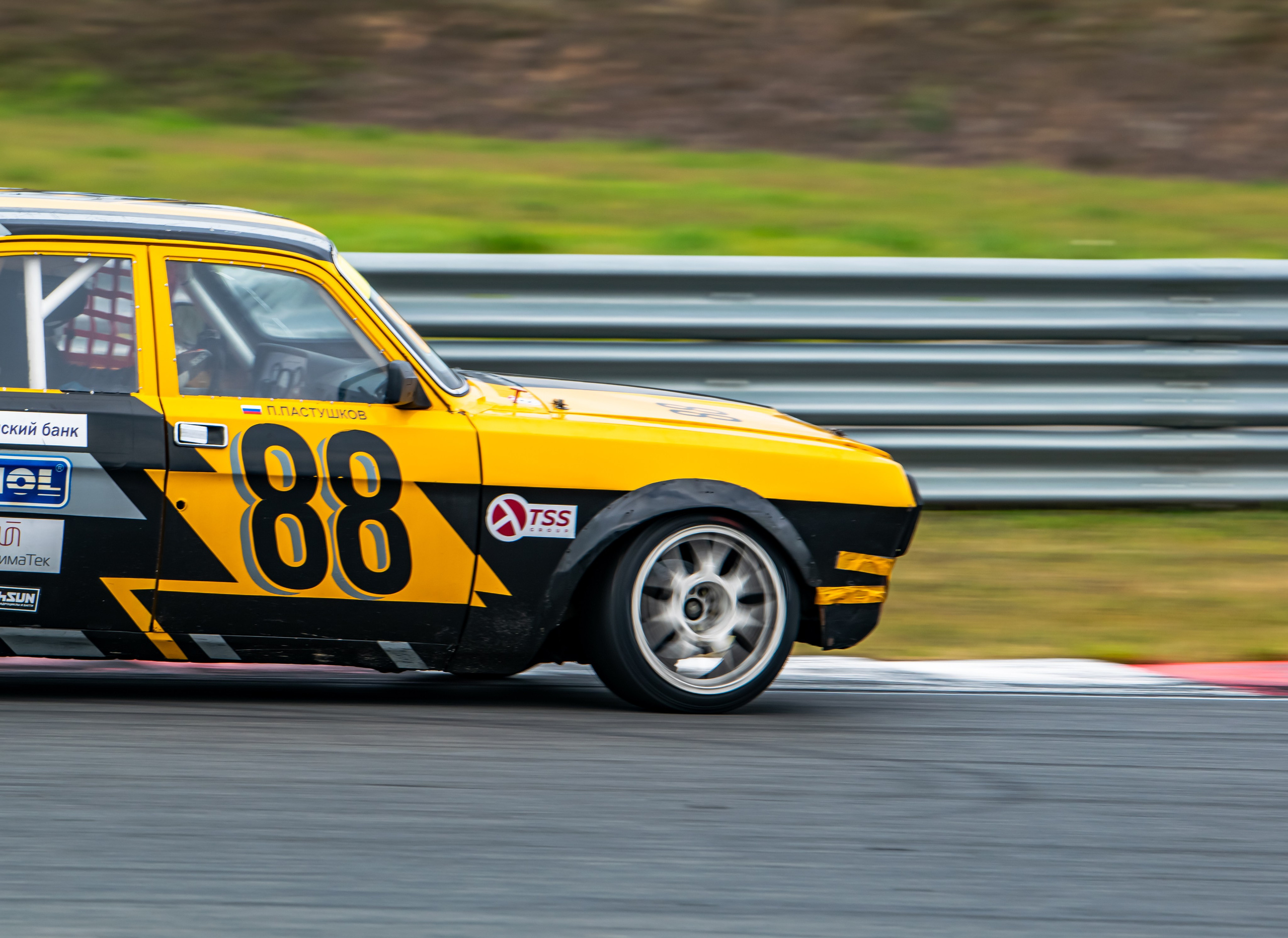 Репортажная, студийная, свадебная, автоспорт, коммерческая, фотосессия: Фотографы Николай и Елена DvoTar