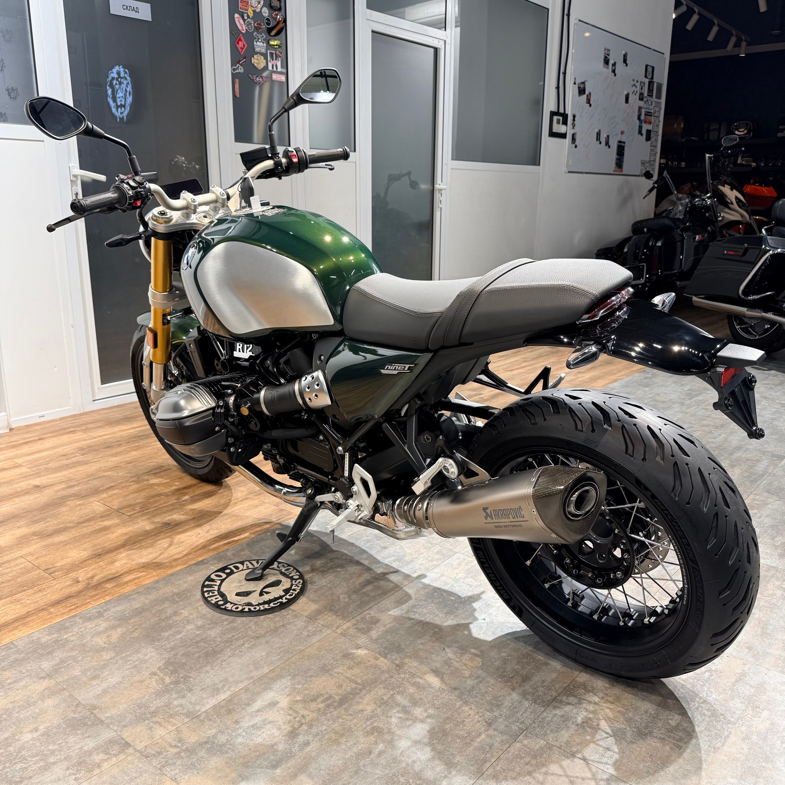 2024 BMW R Nine T San Remo Green (VIN WB10*6809). Hello Davidson, Москва. Только хорошие мотоциклы…