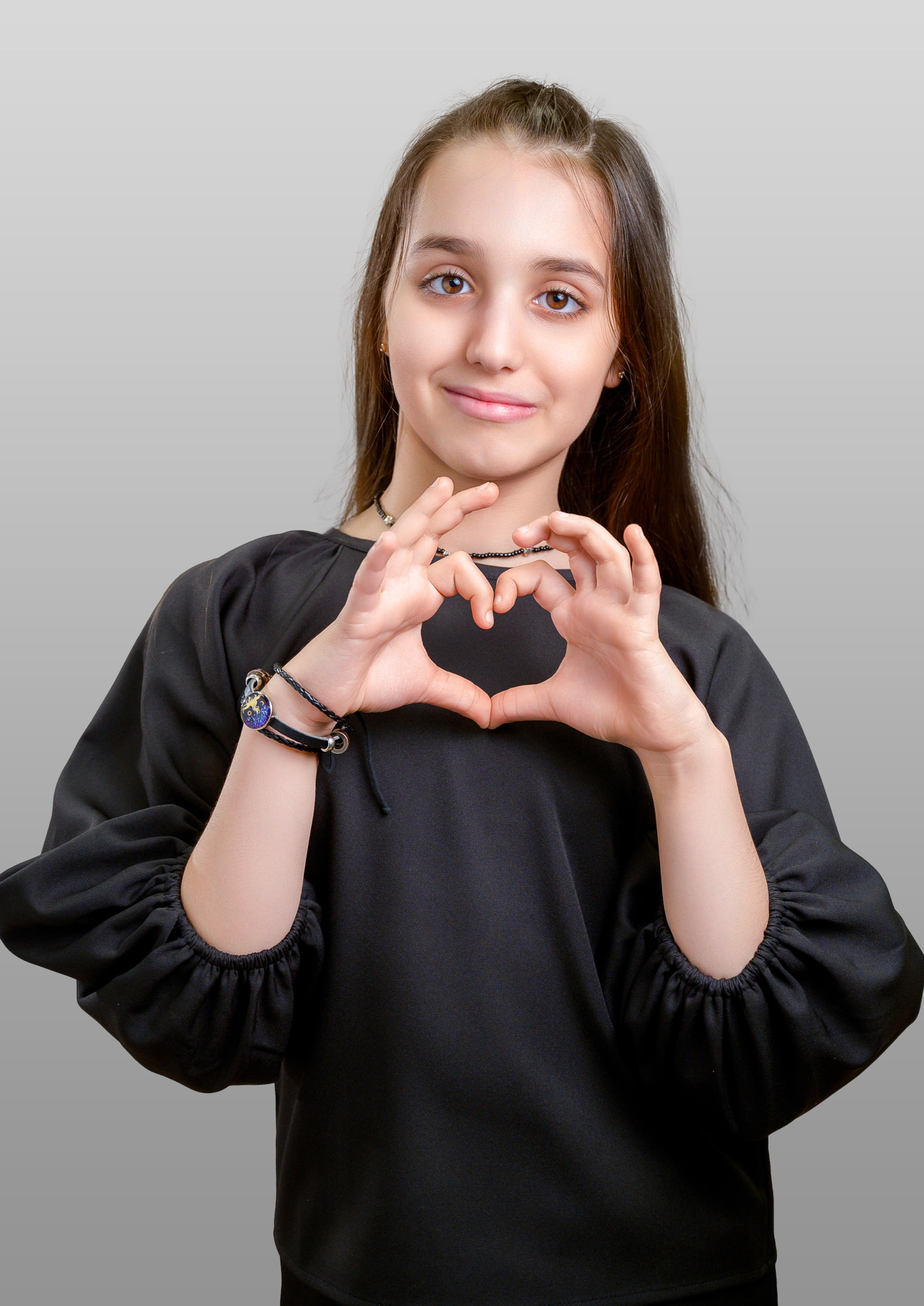 Школьные фото младших классов Нижневартовск | Портфолио фотографа. AR-t студия «Альбом+», г. Нижневартовск