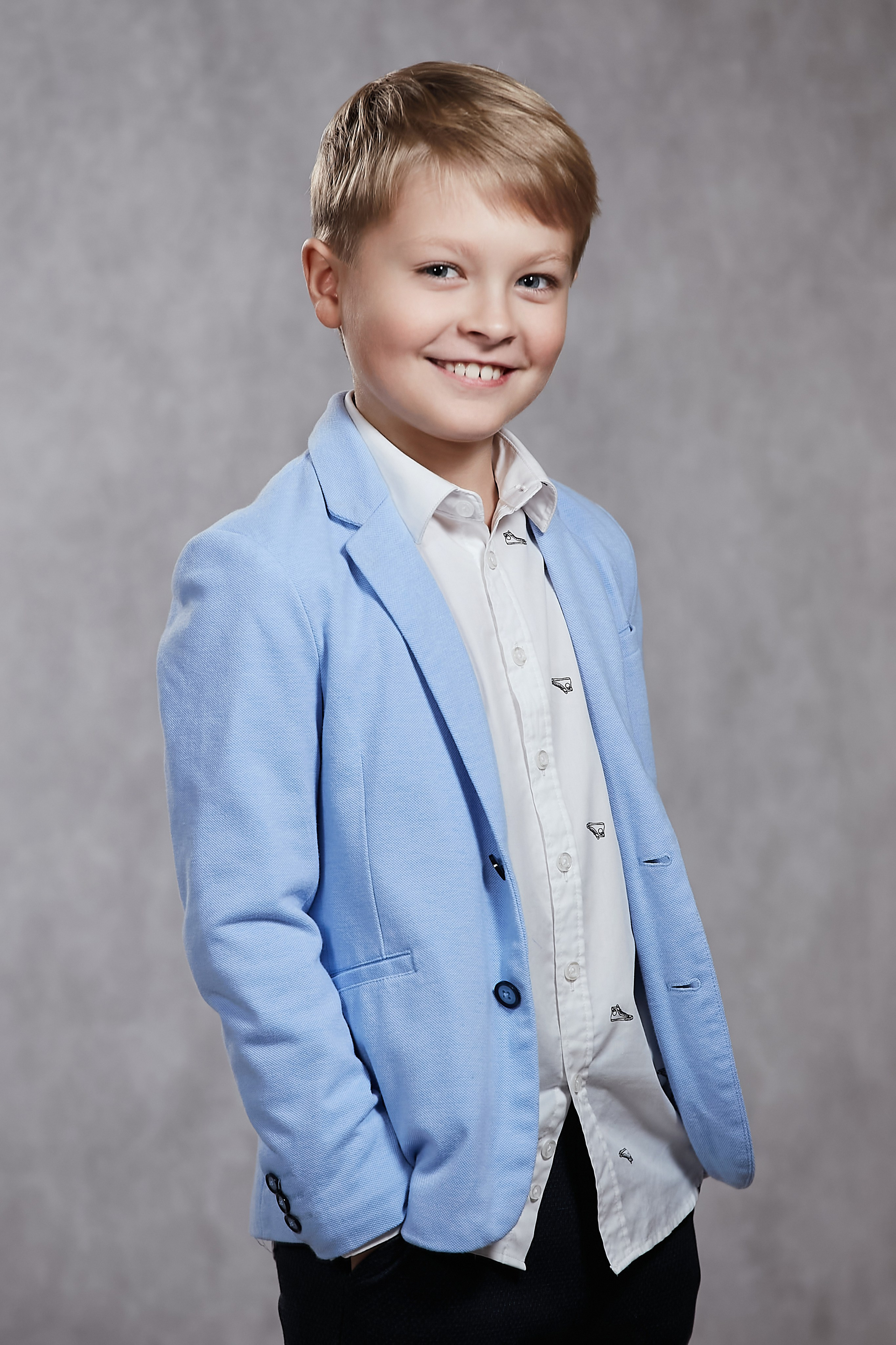 Детская фотосессия — фотосъемка в студии «Миллион Портретов»