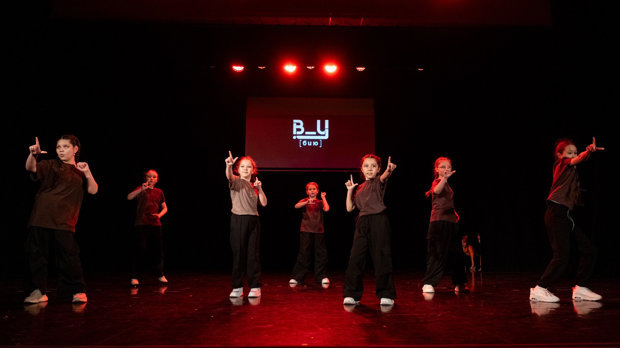 Отчетный концерт Студии танца «B_U». Репортажный фотограф в Казани Павел Серпокрылов