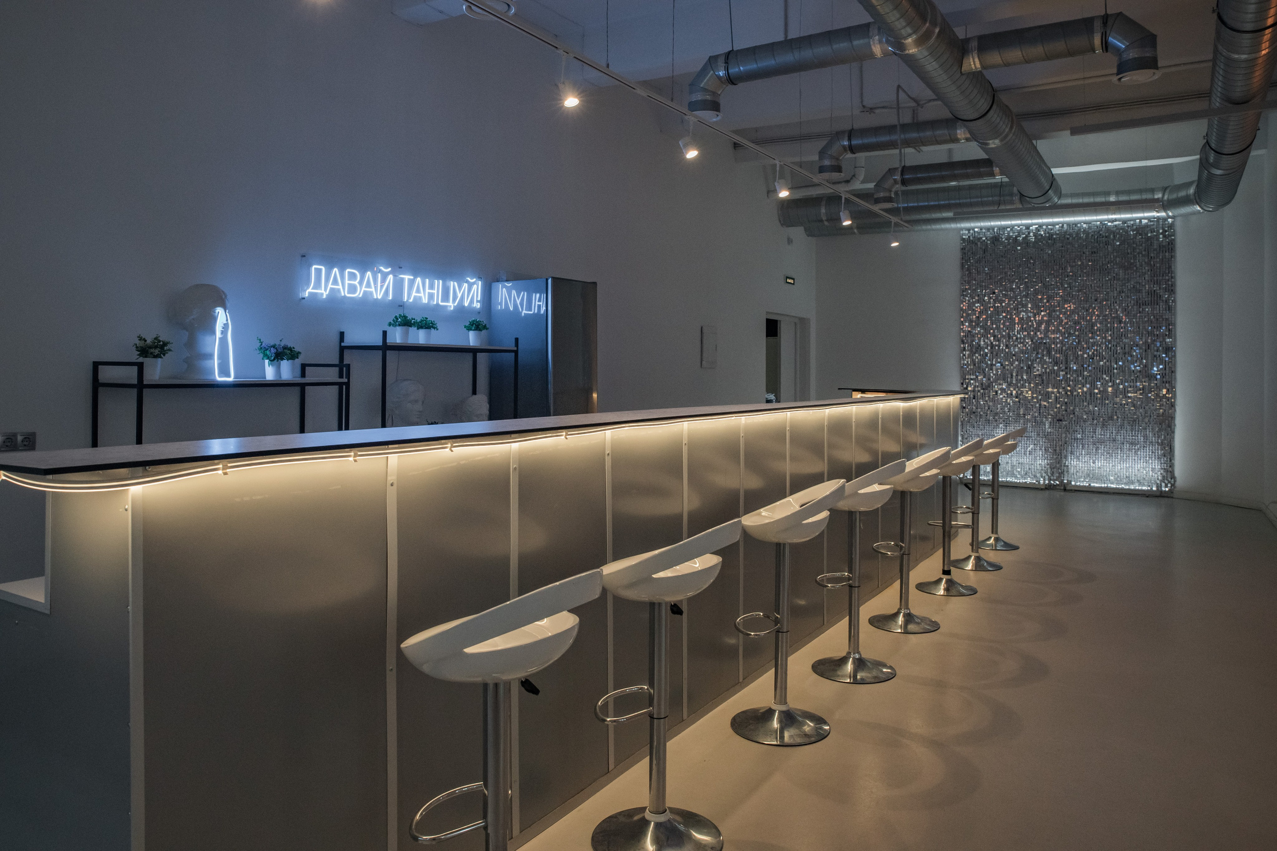 Кожевенная, 34А. Аренда лофта в СПб для мероприятий