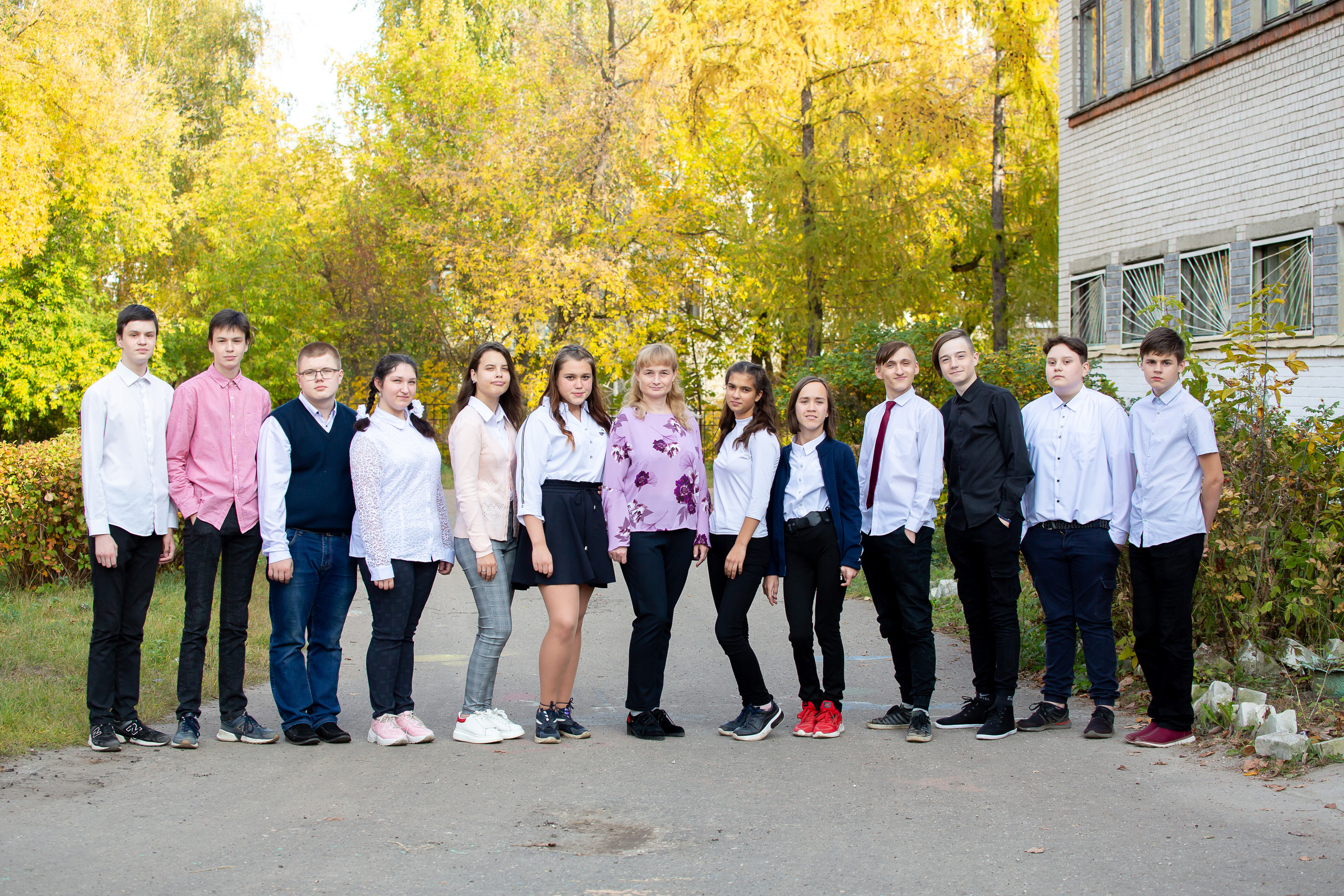 9 и 11 классы (КНИГИ) 3600р. Фотограф Алёна Финашова