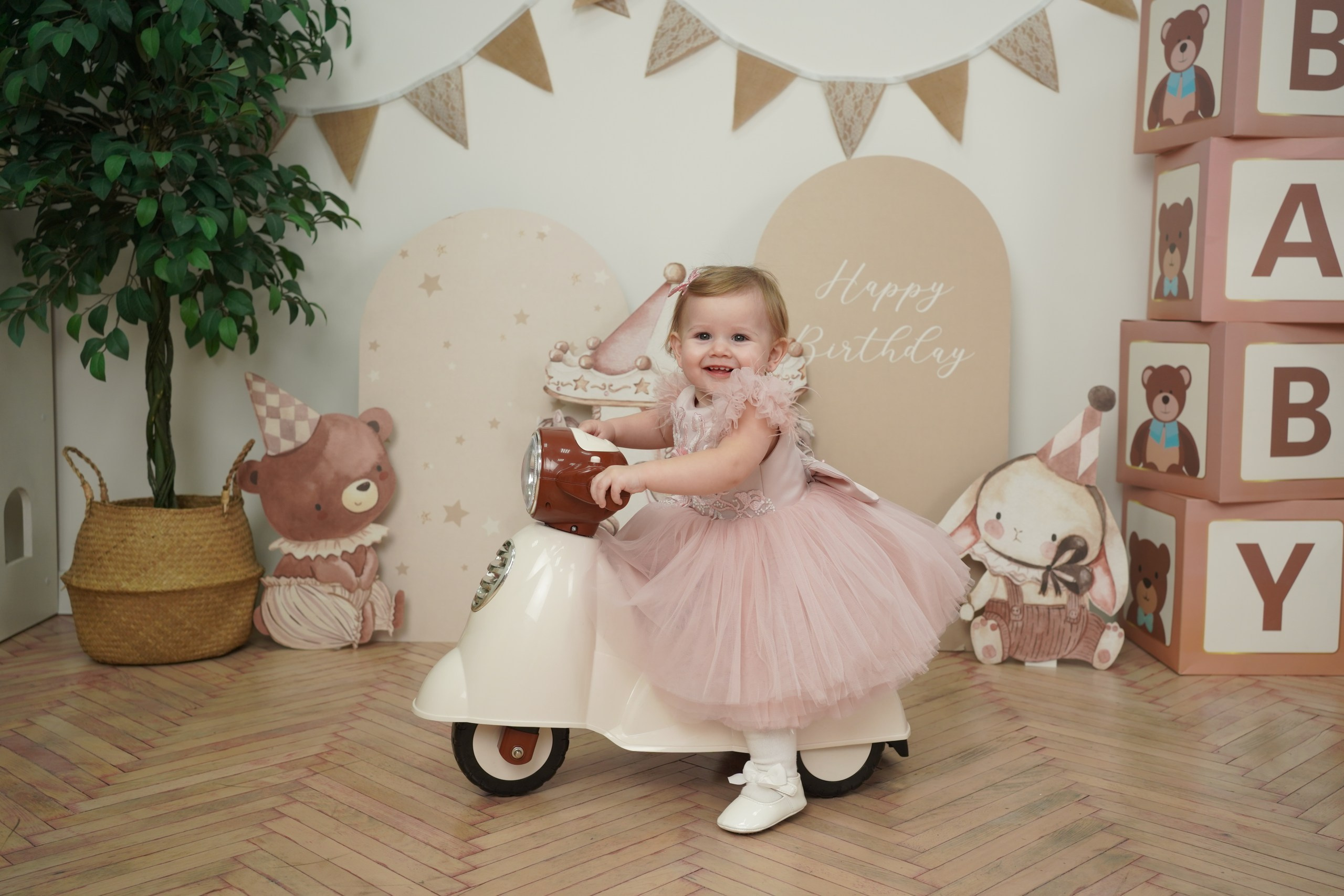 Фотоссесия на Годик для Девочки. Детская Фотостудия ГОДОВАСИКИ в Санкт-Петербурге фотосесия на годик