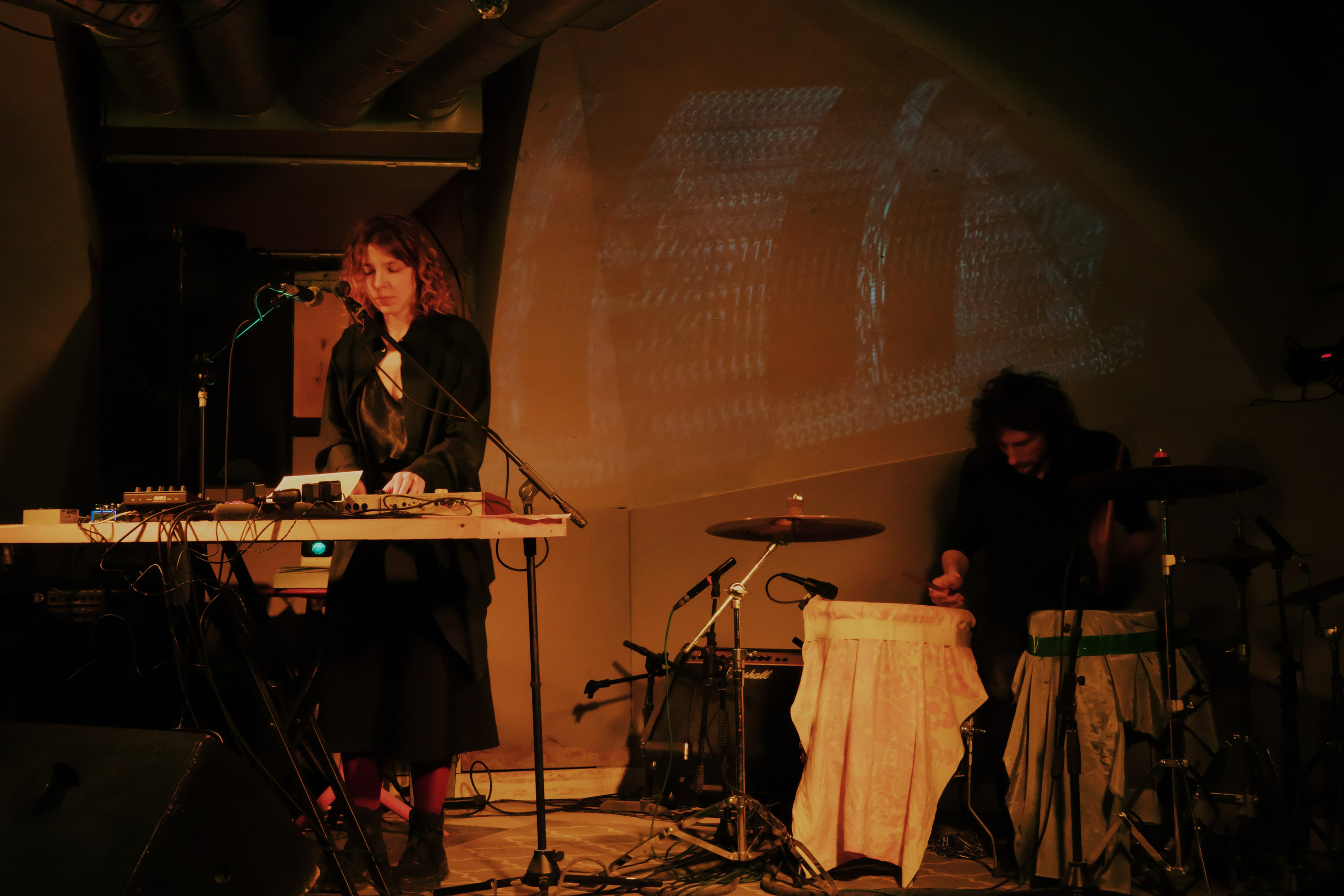 Видишь, я всё ещё здесь 🎛️. Миша Печёнкин | фотография