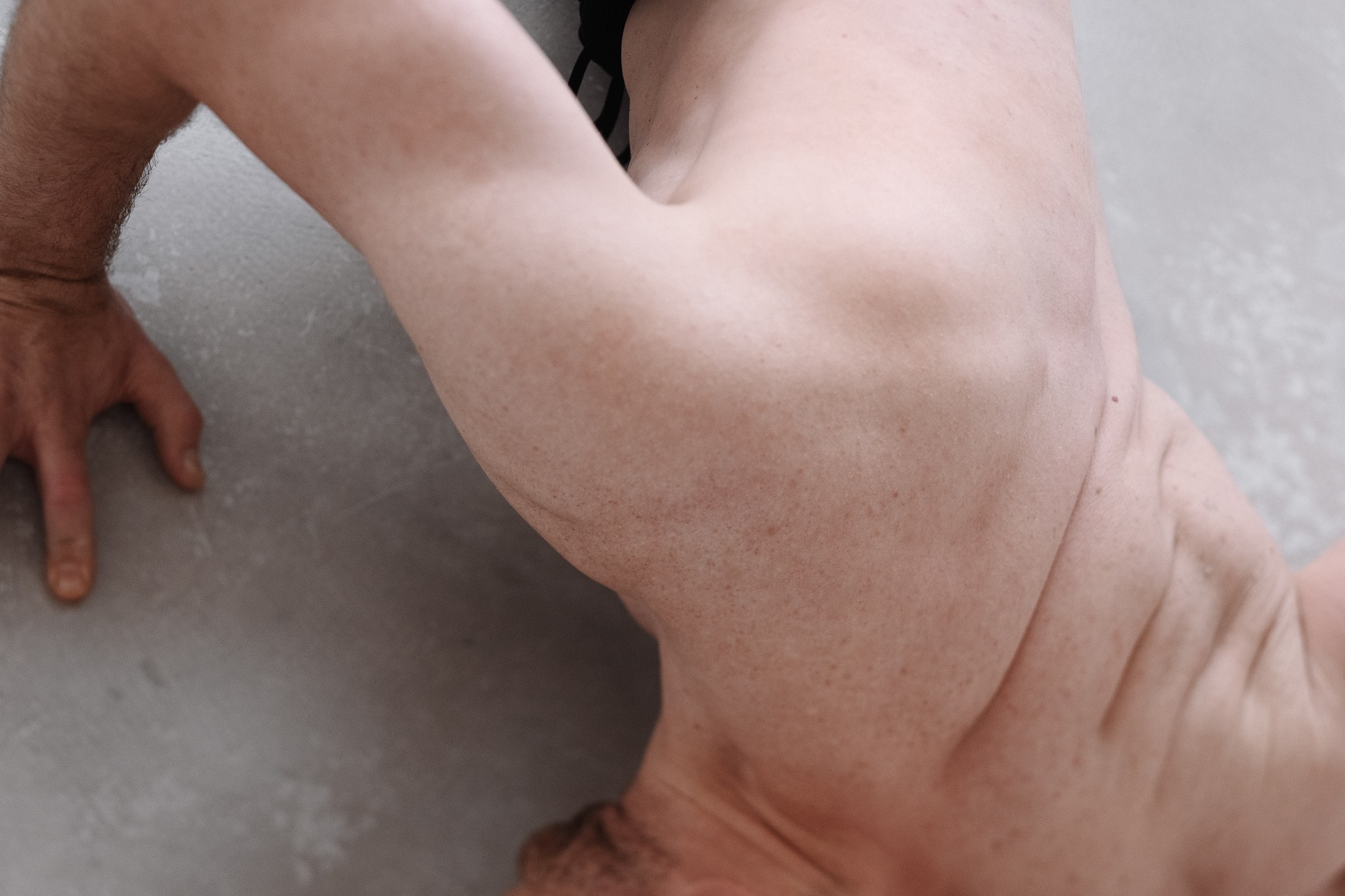 Мужская спортивная фотосессия в Тюмени: боулдеринг и лайфстайл. Фотограф Дарья Мустафина, Тюмень