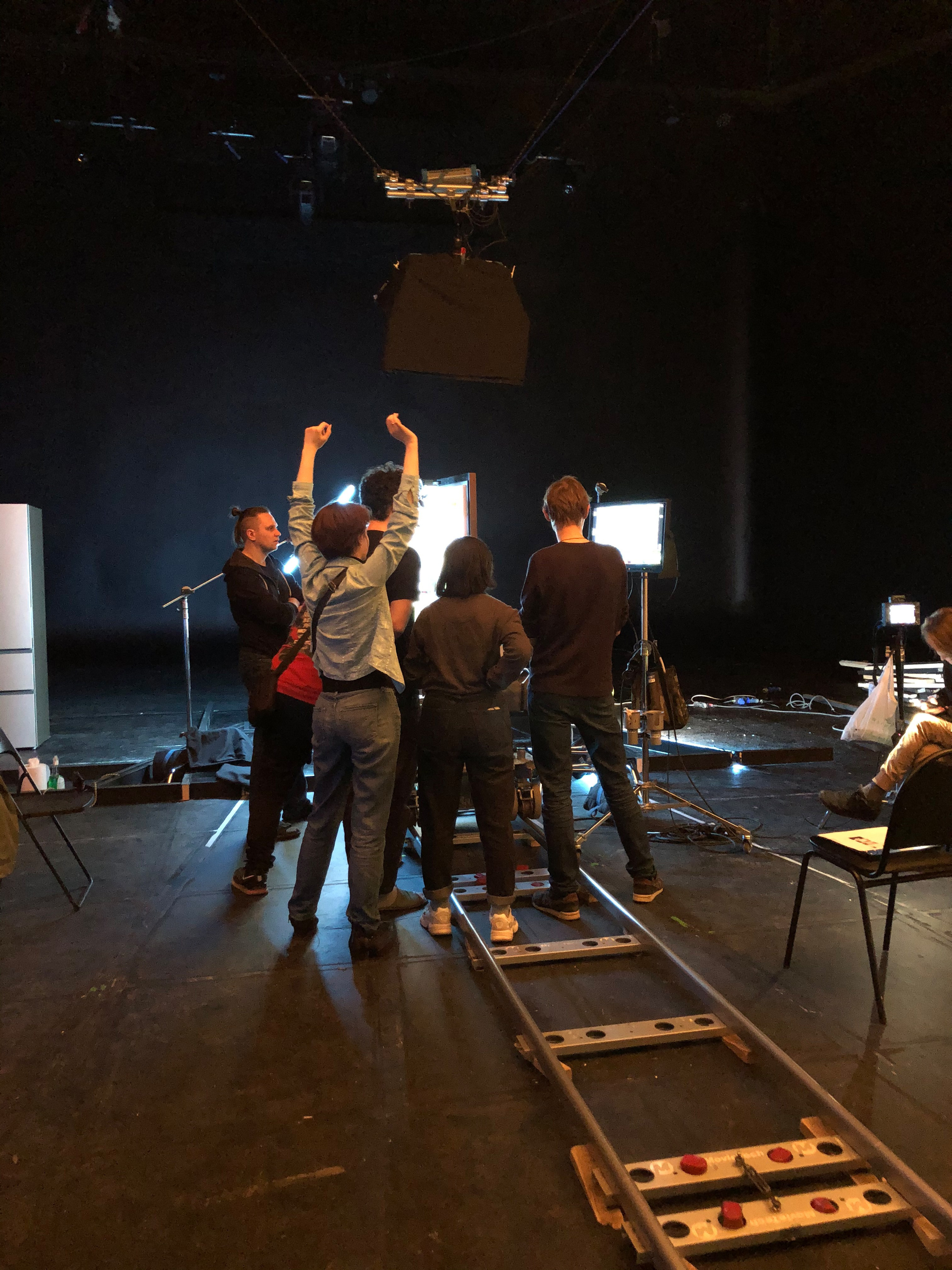 Кейсы, стоимость и backstage. Юлия Космо — фуд-фотограф, предметный стилист, Москва