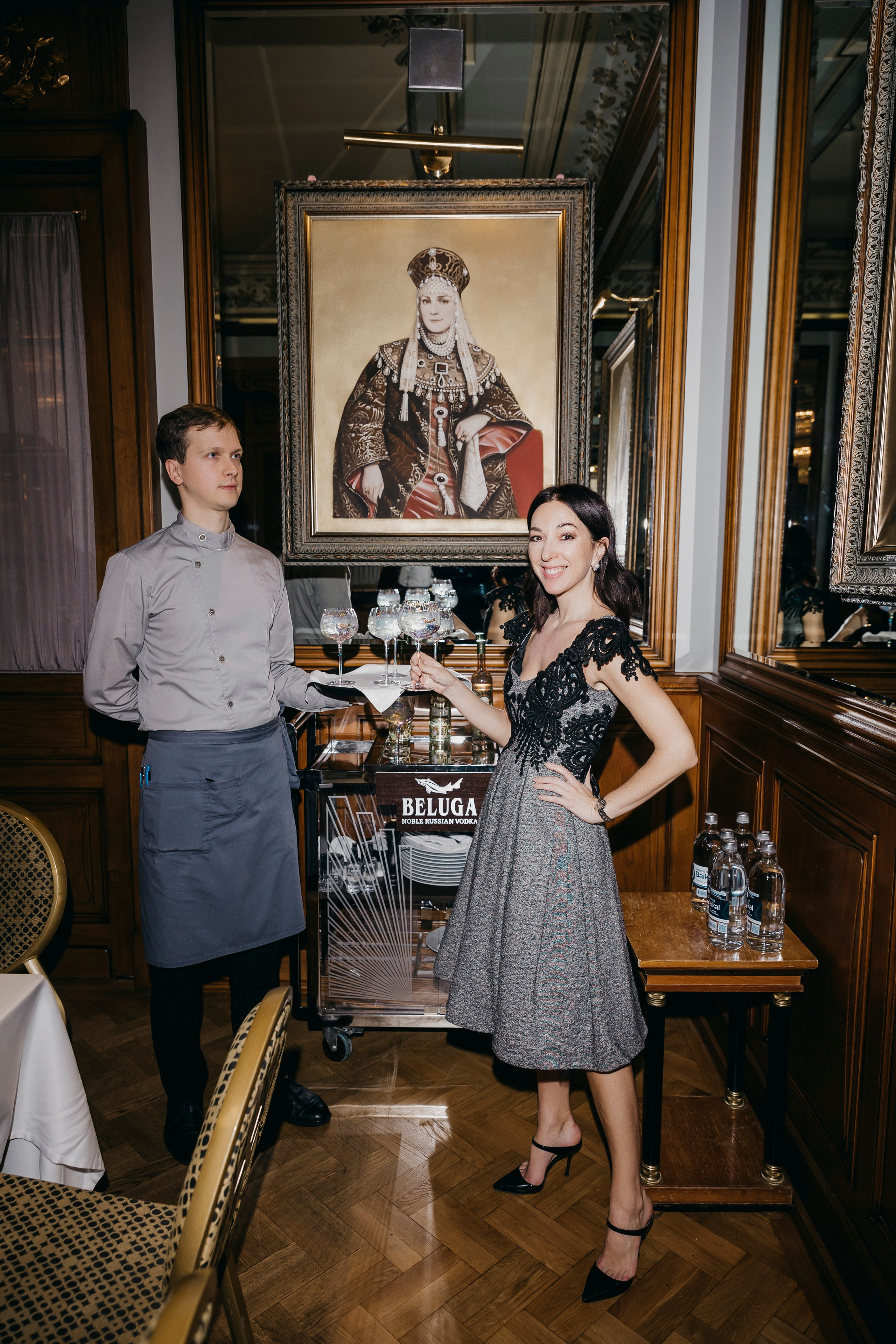 Мария Лобанова на ужине коллекционеров, Белуга, Москва