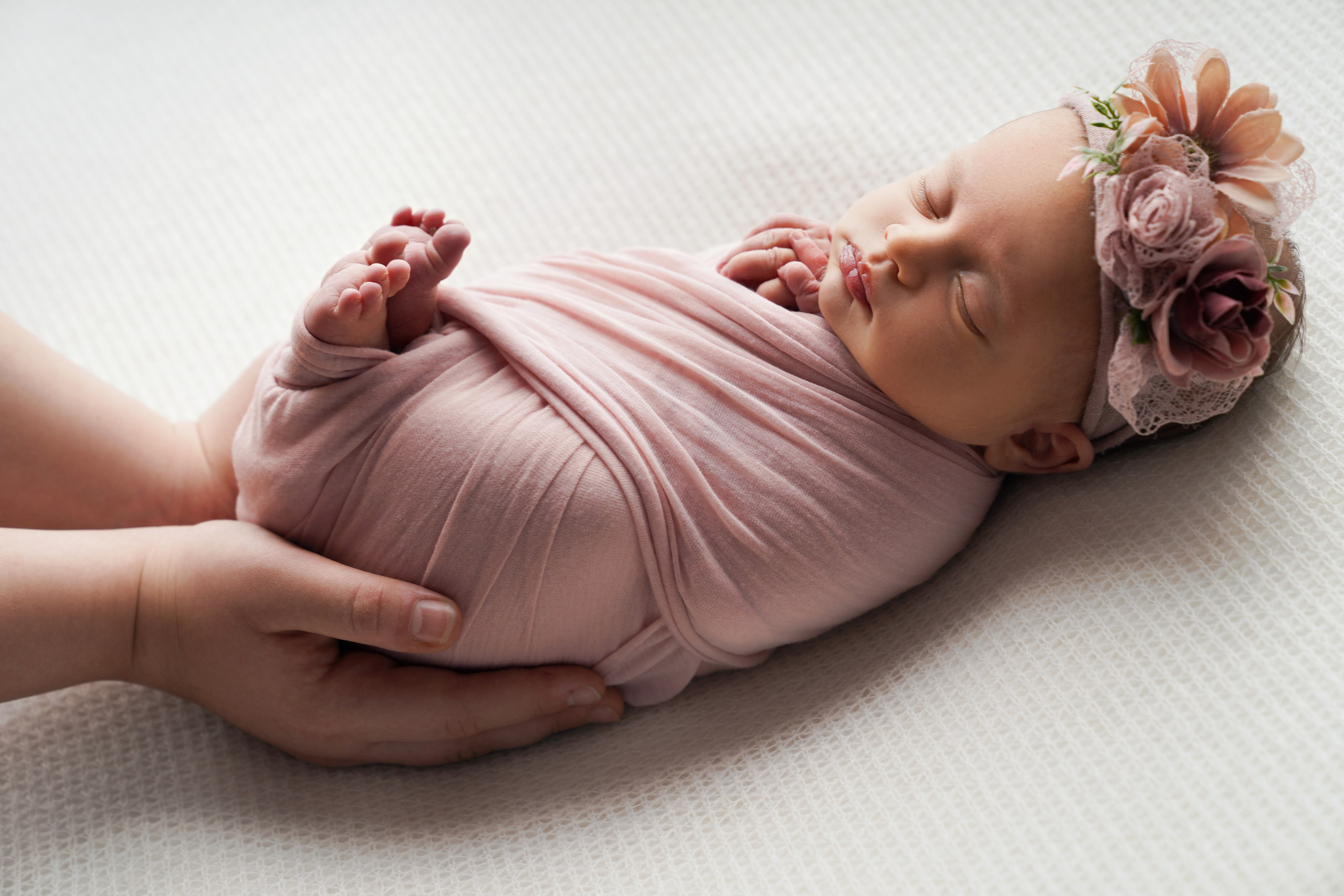 Фотосессия новорожденного (newborn). Фотограф новорожденных, детей до года и беременных в Симферополе