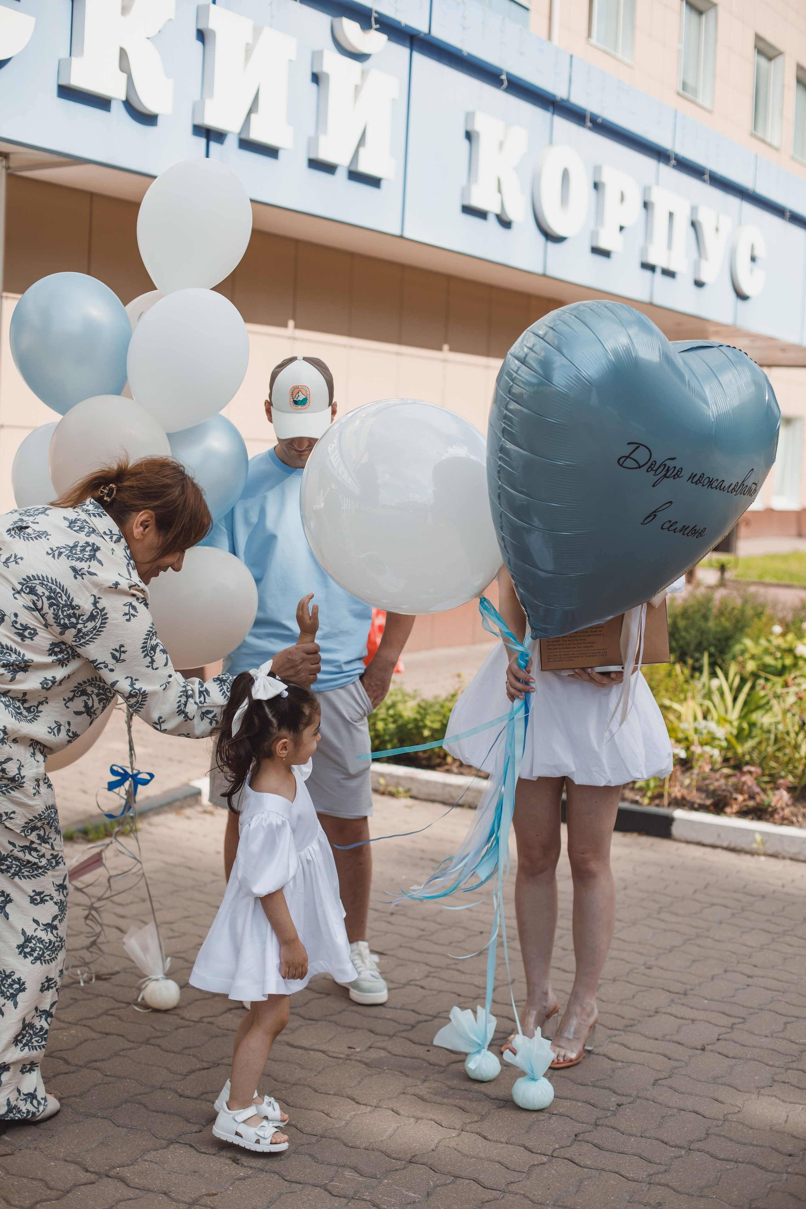 Фотограф на выписку из роддома в Белгороде. Свадебный и контент фотограф в Белгороде Ярослав Гаврилейченко