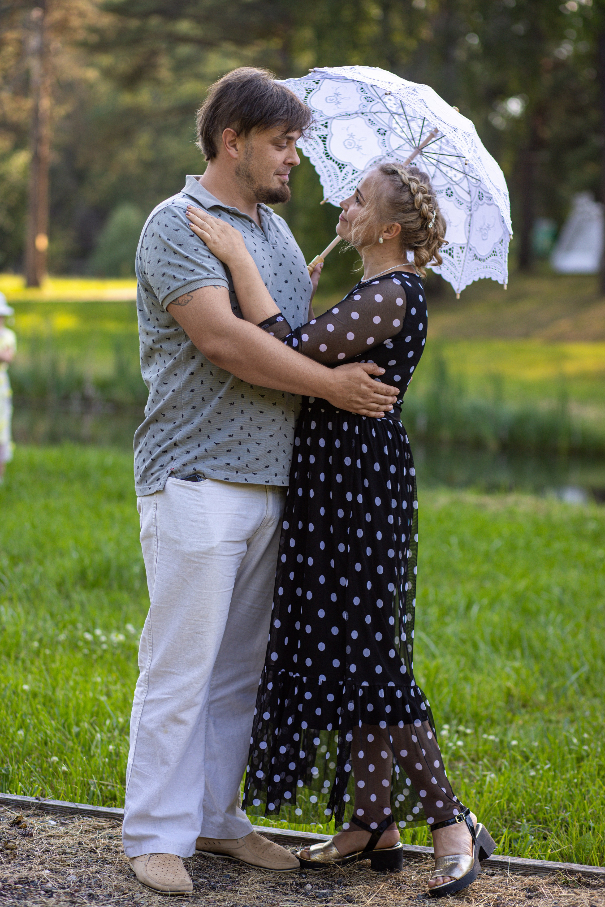 Фотосессия на выпускной. Школа № 12, 11 класс, 2024 г. Студия выпускных альбомов Остров