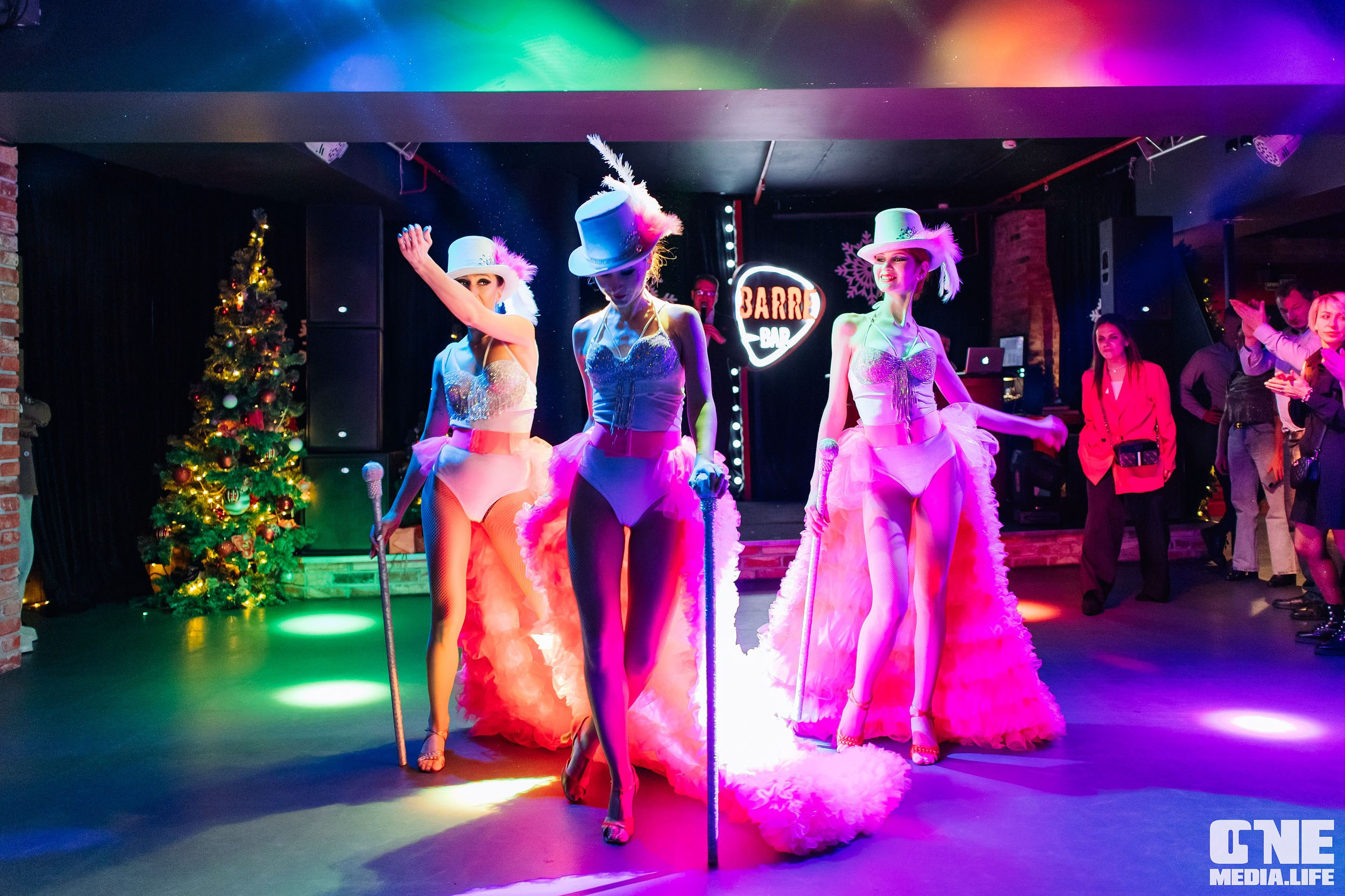 Фоторепортаж из бара Барре. One Media Life: фоторепортажи, фотоотчеты с мероприятий и заведений