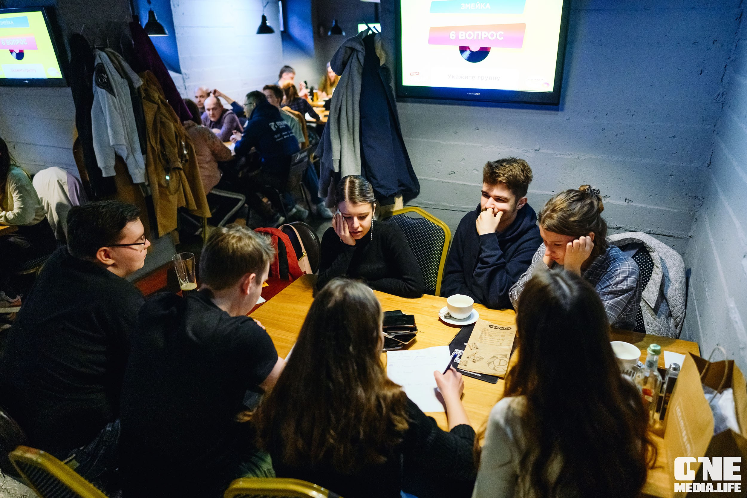 Фоторепортаж с концерта СиплаяЛяля в Dreadnought. One Media Life: фоторепортажи, фотоотчеты с мероприятий и заведений