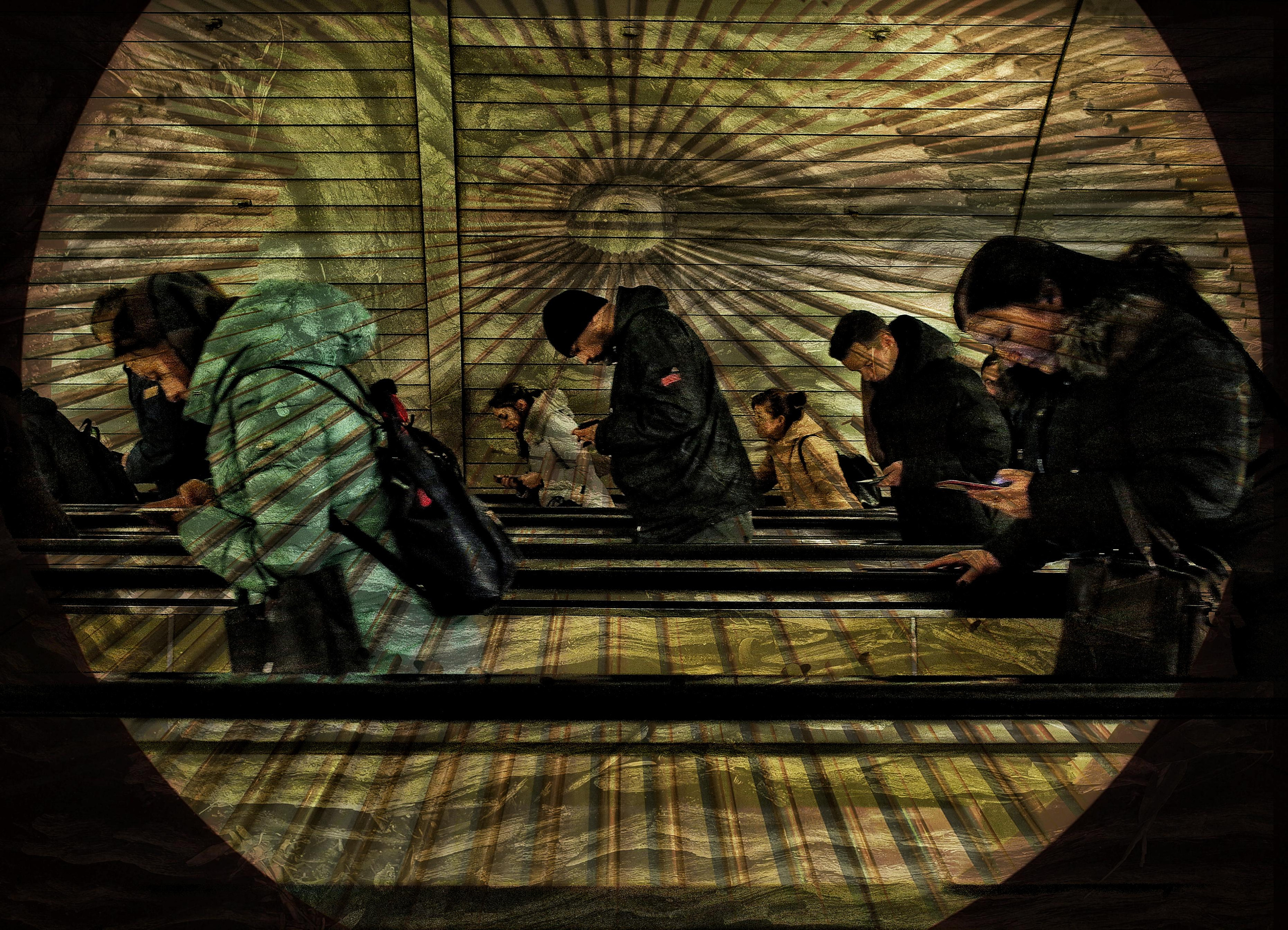 Art of now. See the moment and catche. commercial and reportage