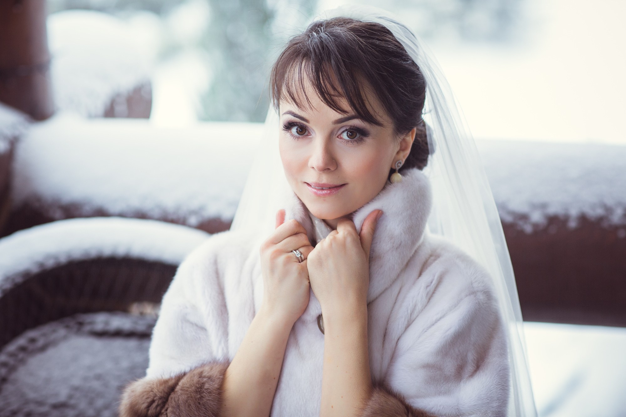 Зимняя свадьба в русских традициях. Семейный, портретный и свадебный фотограф в Санкт-Петербурге и Москве