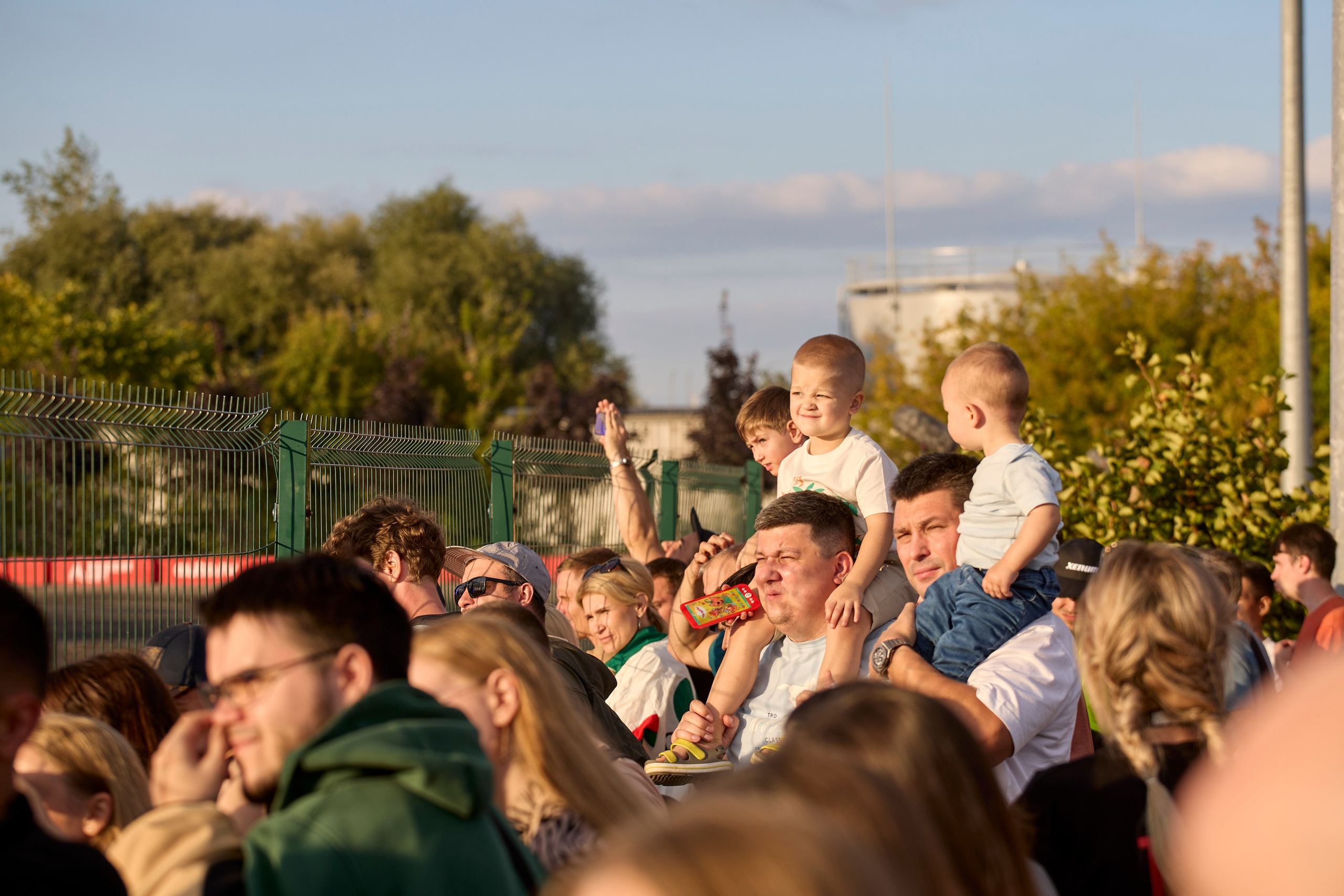 Это было невероятно! 🔥 Фестиваль технических видов спорта в Москве завершился, и два дня пролетели на одном дыхании!Мощь моторов, скорость дронов, визг шин и восторг зрителей — именно так выглядели 6-7 сентября 2025 года. Спасибо каждому гостю, пилоту и организатору, кто создал эту неповторимую атмосферу драйва и технологий! 💨Уже скучаем по этому адреналину! Ждем вас в следующем году — будет еще круче!#ФестивальТехноСпорта #Москва2025 #Итоги #Спасибо #Адреналин