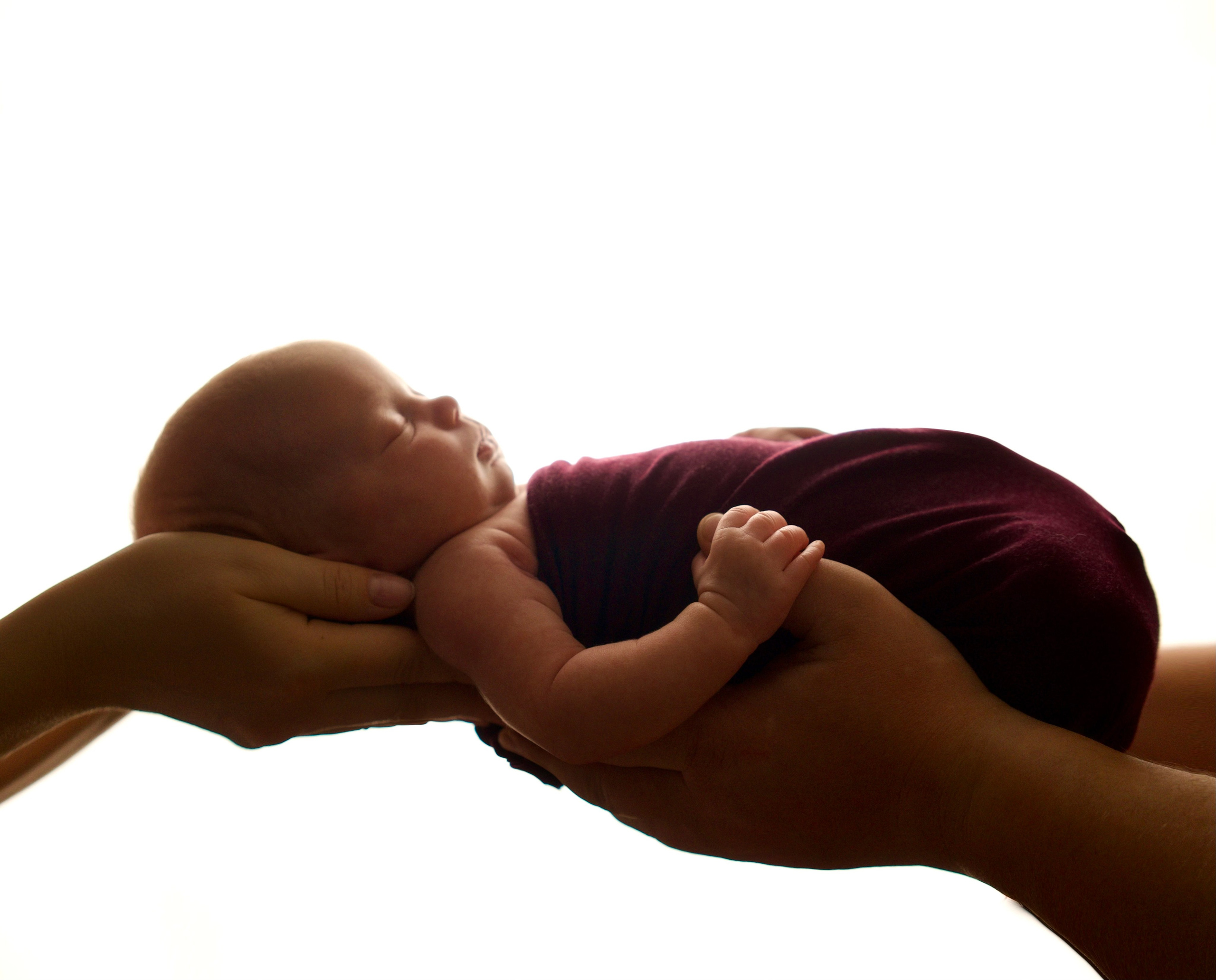 Фотограф новорождённых newborn деток до года в Кемерово Ксения Вакула