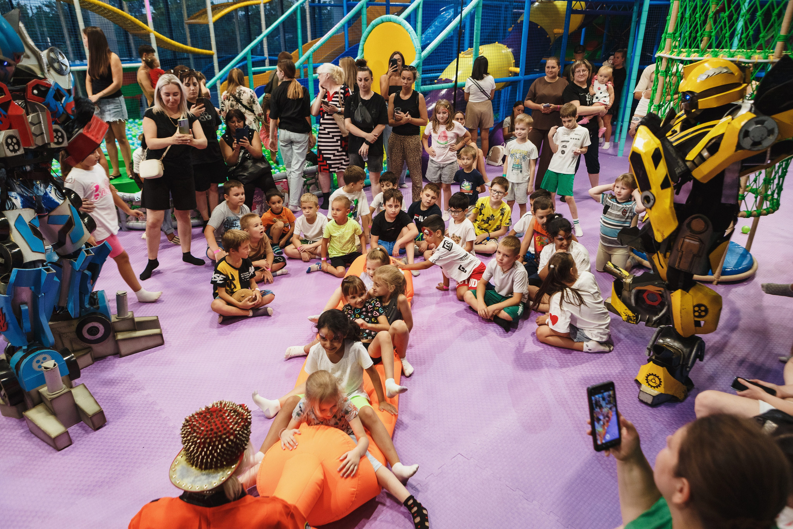 Туси Джуси Таганрог — Яркие и Весёлые Фотографии Детской Игровой Зоны. Свадебный и семейный фотограф в Таганроге Бакарюк Антон