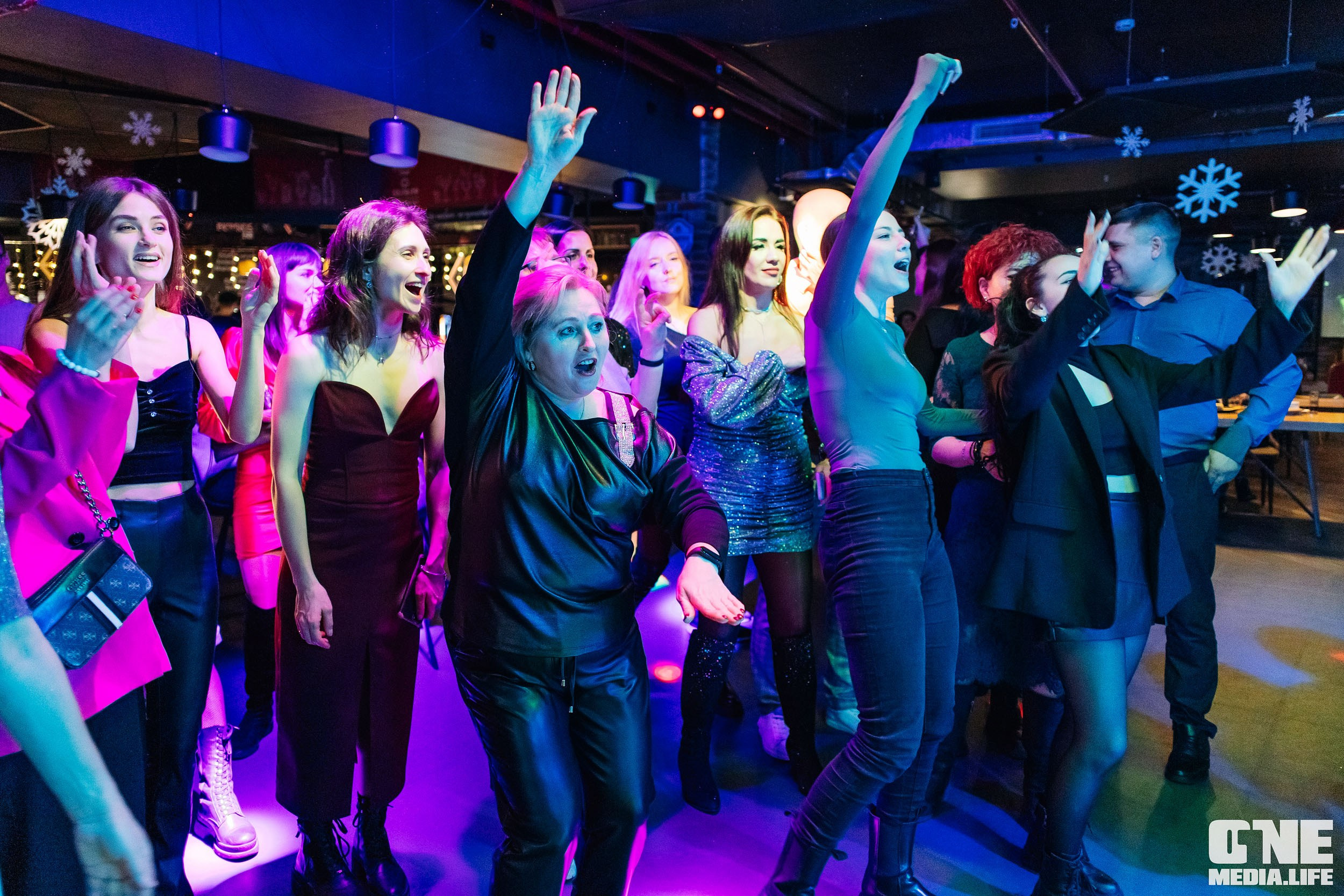 Фоторепортаж из бара Барре. One Media Life: фоторепортажи, фотоотчеты с мероприятий и заведений