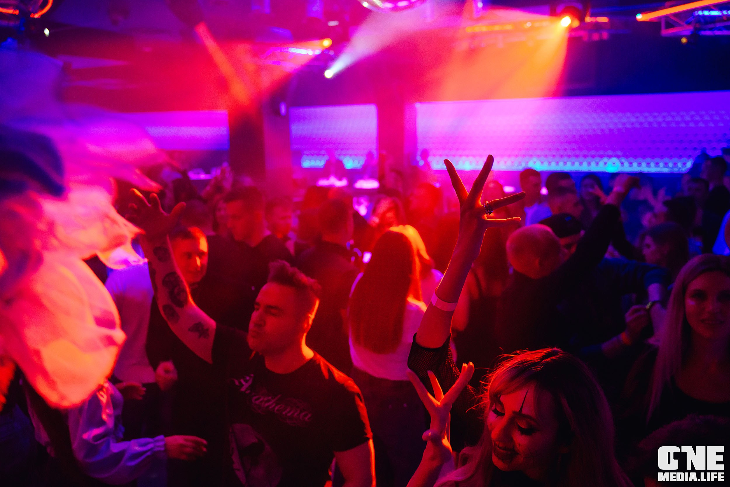 Фоторепортаж из РК Планета. One Media Life: фоторепортажи, фотоотчеты с мероприятий и заведений