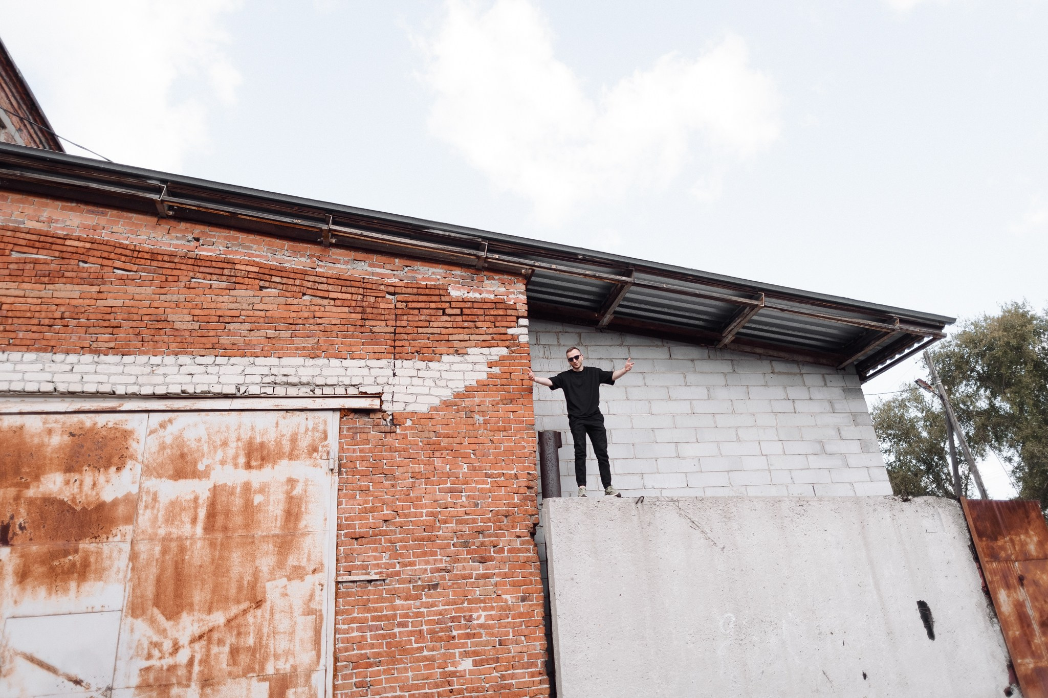 Мужская спортивная фотосессия в Тюмени: боулдеринг и лайфстайл. Фотограф Дарья Мустафина, Тюмень