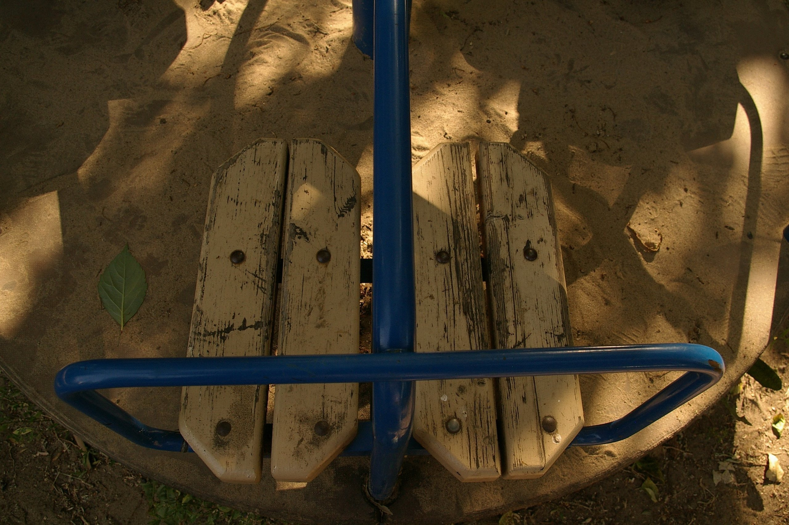 Childhood that ends. Художник Даля Бучионите