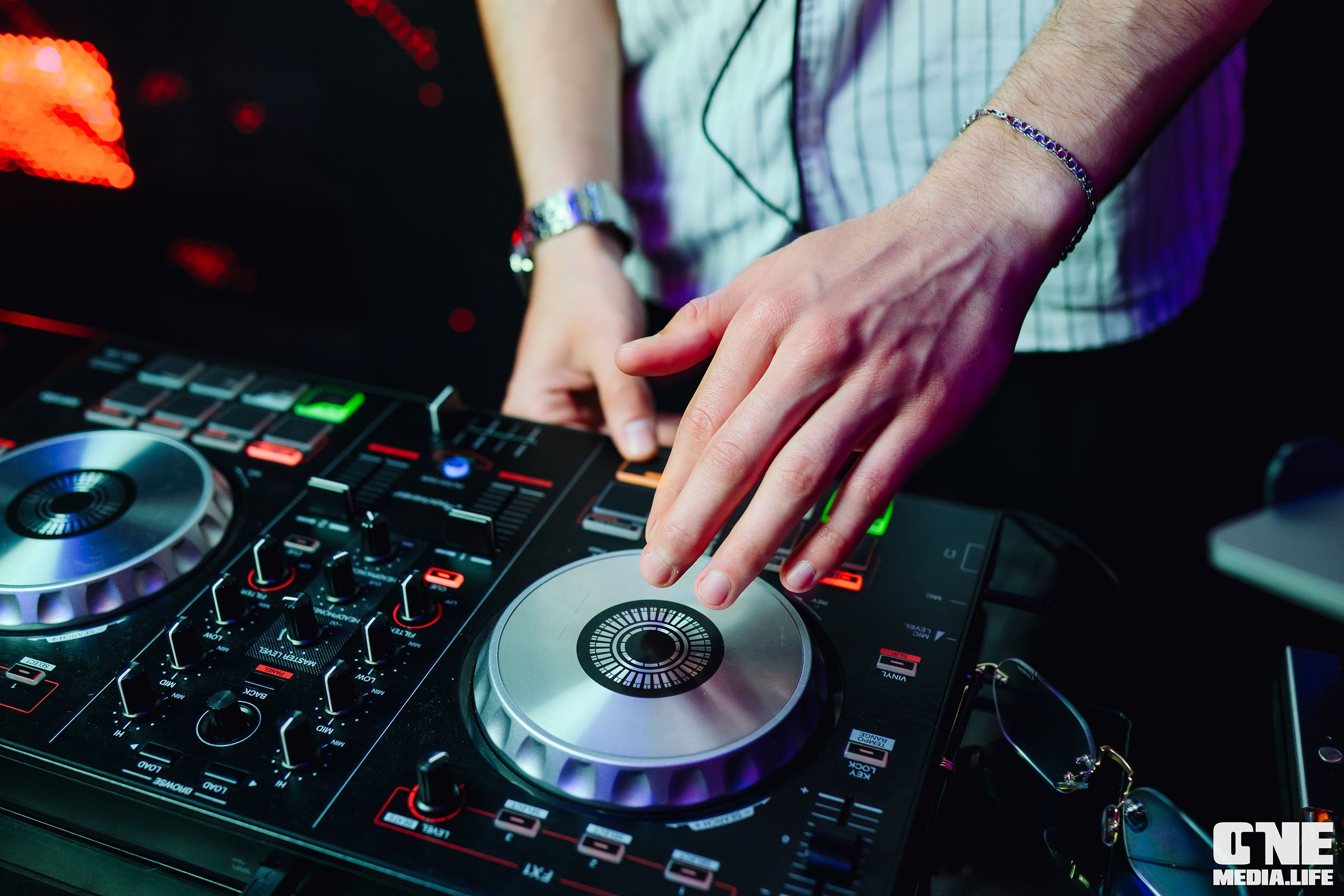 Фоторепортаж из РК Планета. One Media Life: фоторепортажи, фотоотчеты с мероприятий и заведений