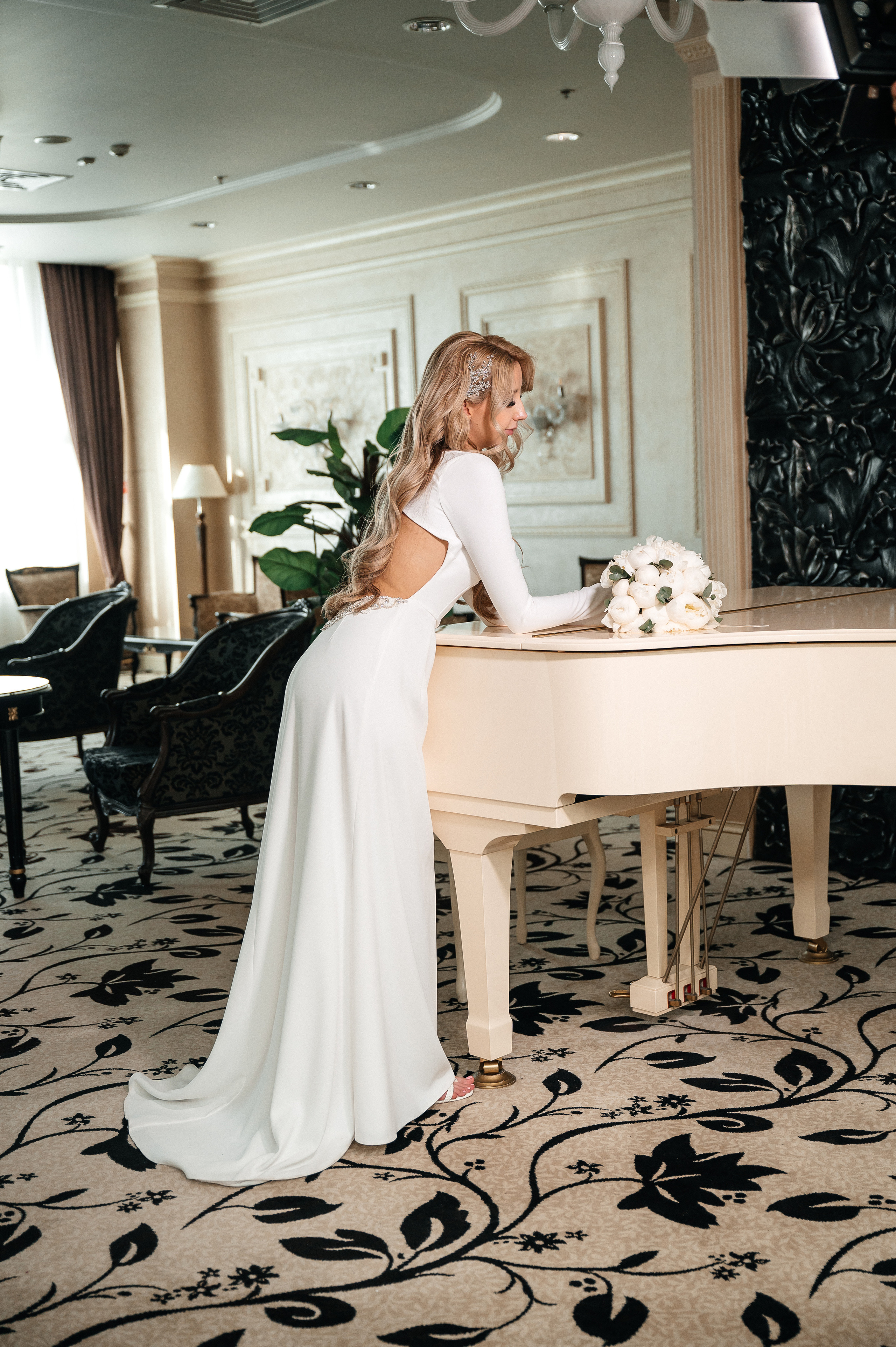 Лучшие отели для свадебного утра в Москве. Свадебный видеограф в Москве Никонова Анна