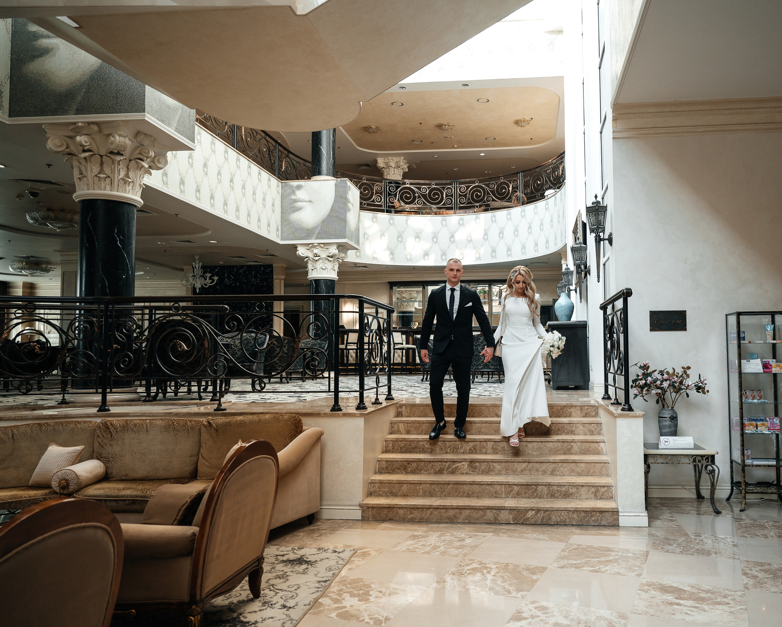 Лучшие отели для свадебного утра в Москве. Свадебный видеограф в Москве Никонова Анна