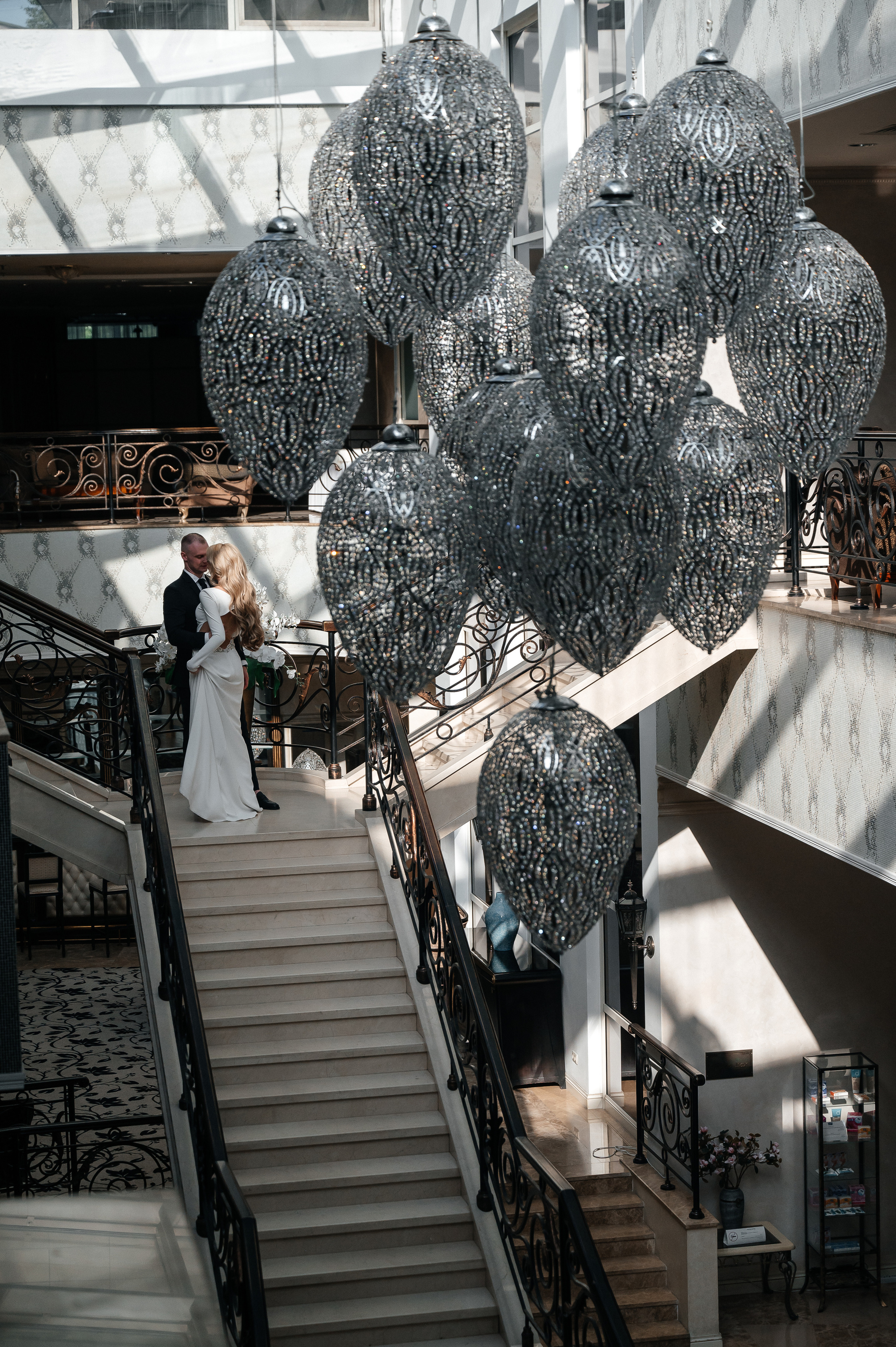 Лучшие отели для свадебного утра в Москве. Свадебный видеограф в Москве Никонова Анна