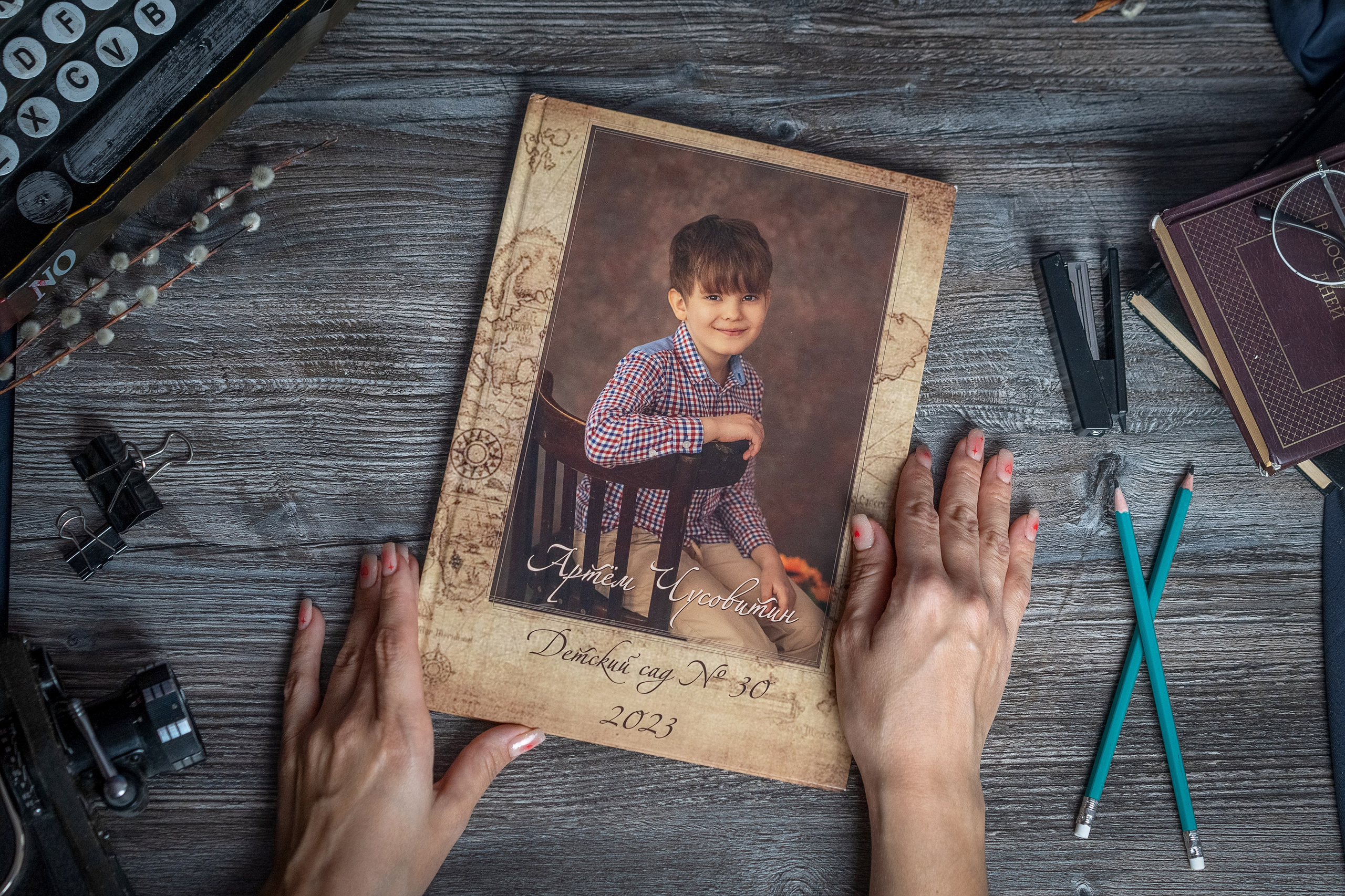 Стоимость выпускных альбомов. Выпускные альбомы Екатеринбург