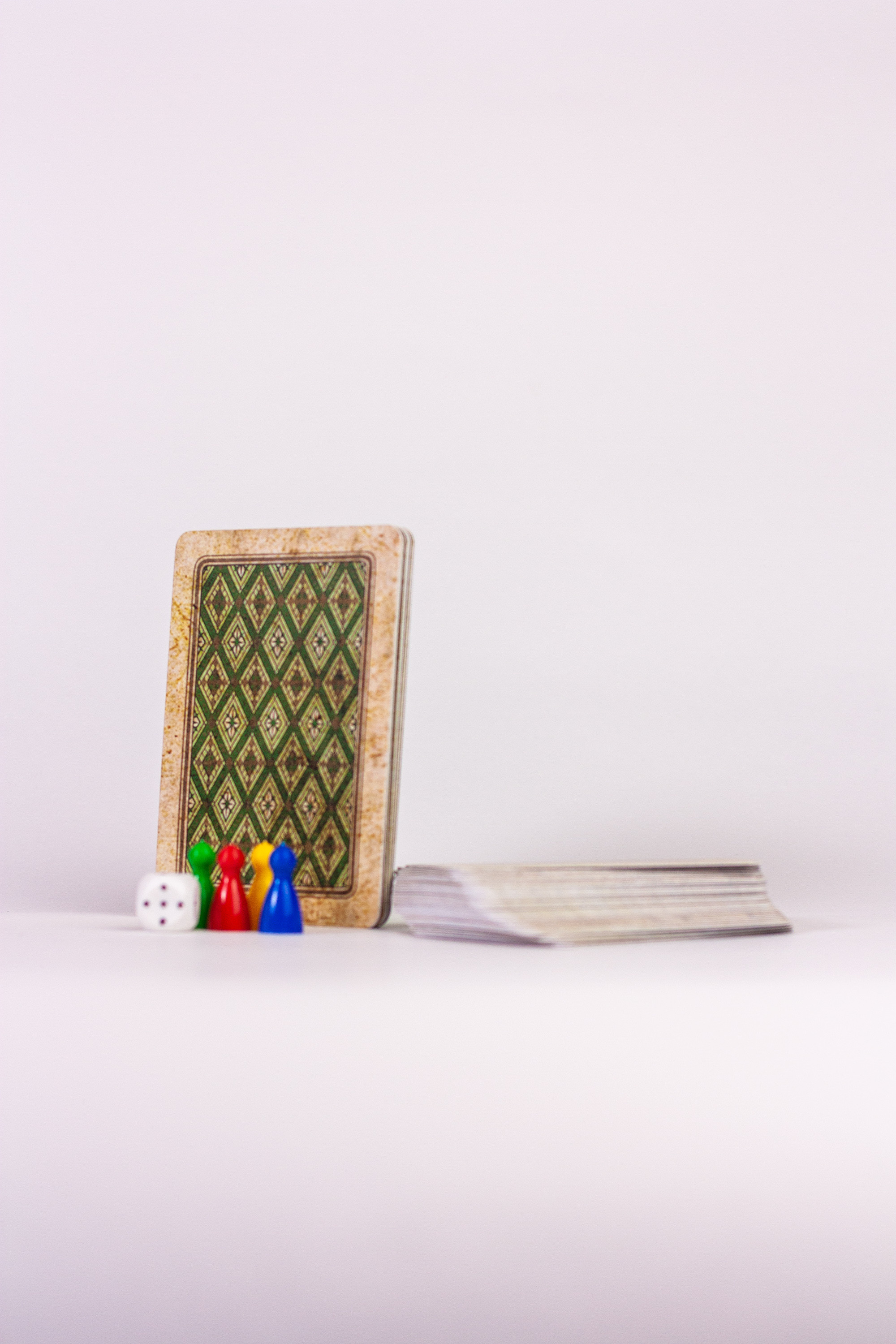 Настольная игра «Преступление и наказание». Артем Ершов. Фотограф, Тверь