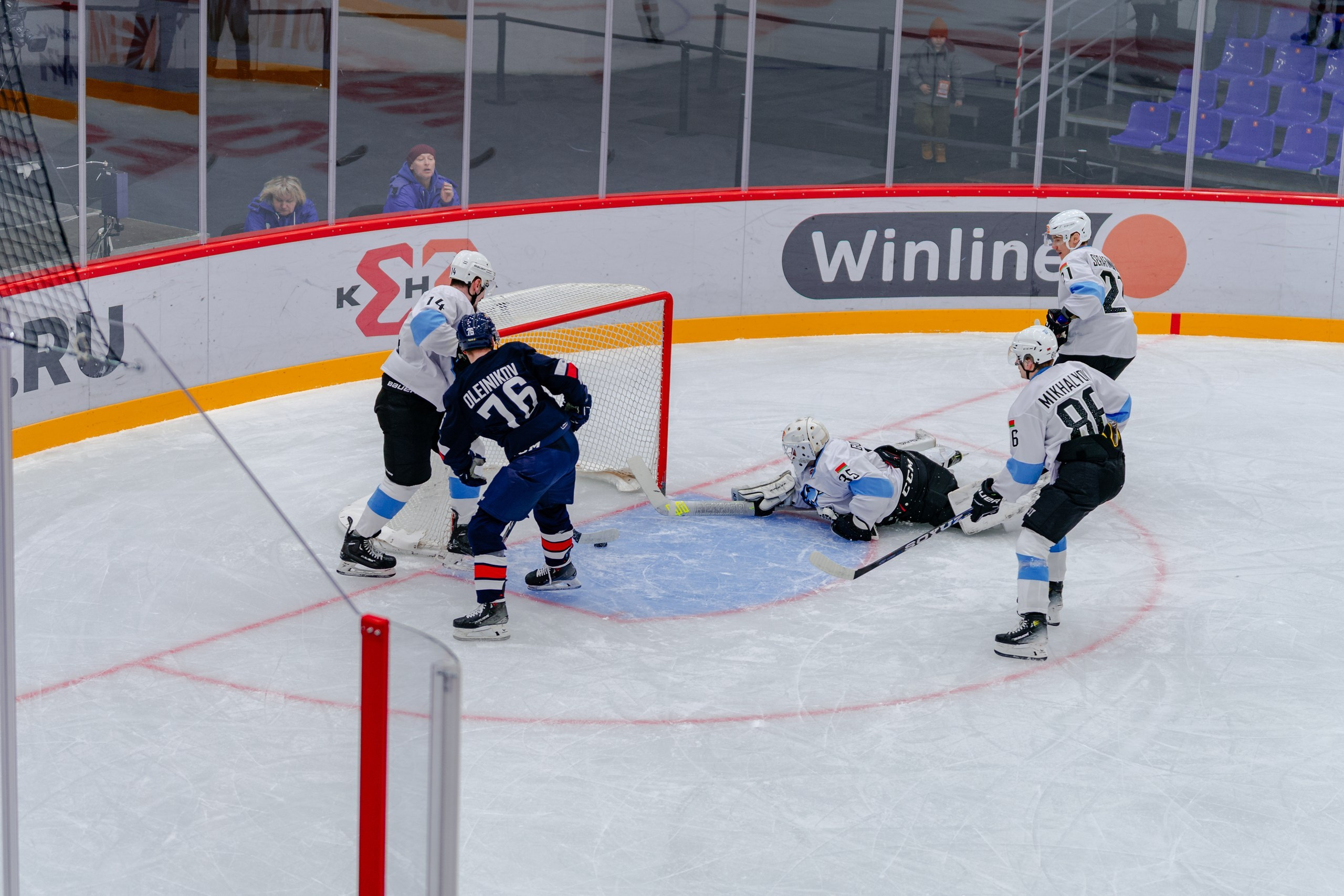 Чемпионат КХЛ 3×3. 16-й тур / Суперигра. Репортажный фотограф в Москве Измалков Артем