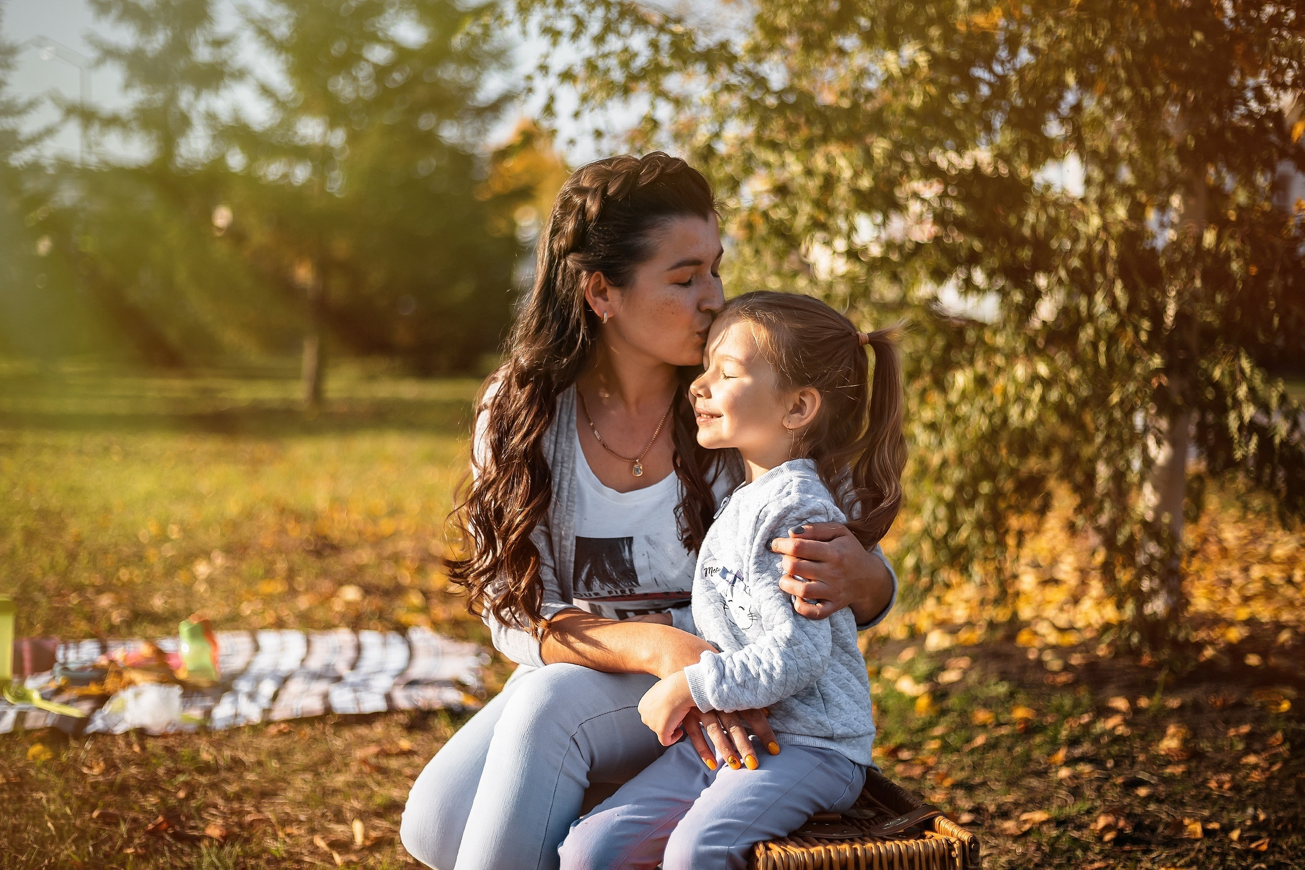 © Фотостудия "Олеся". Все права защищены. "Любое использование или копирование материалов или элементов дизайна сайта допускается только с разрешения правообладателя и со ссылкой на источник".