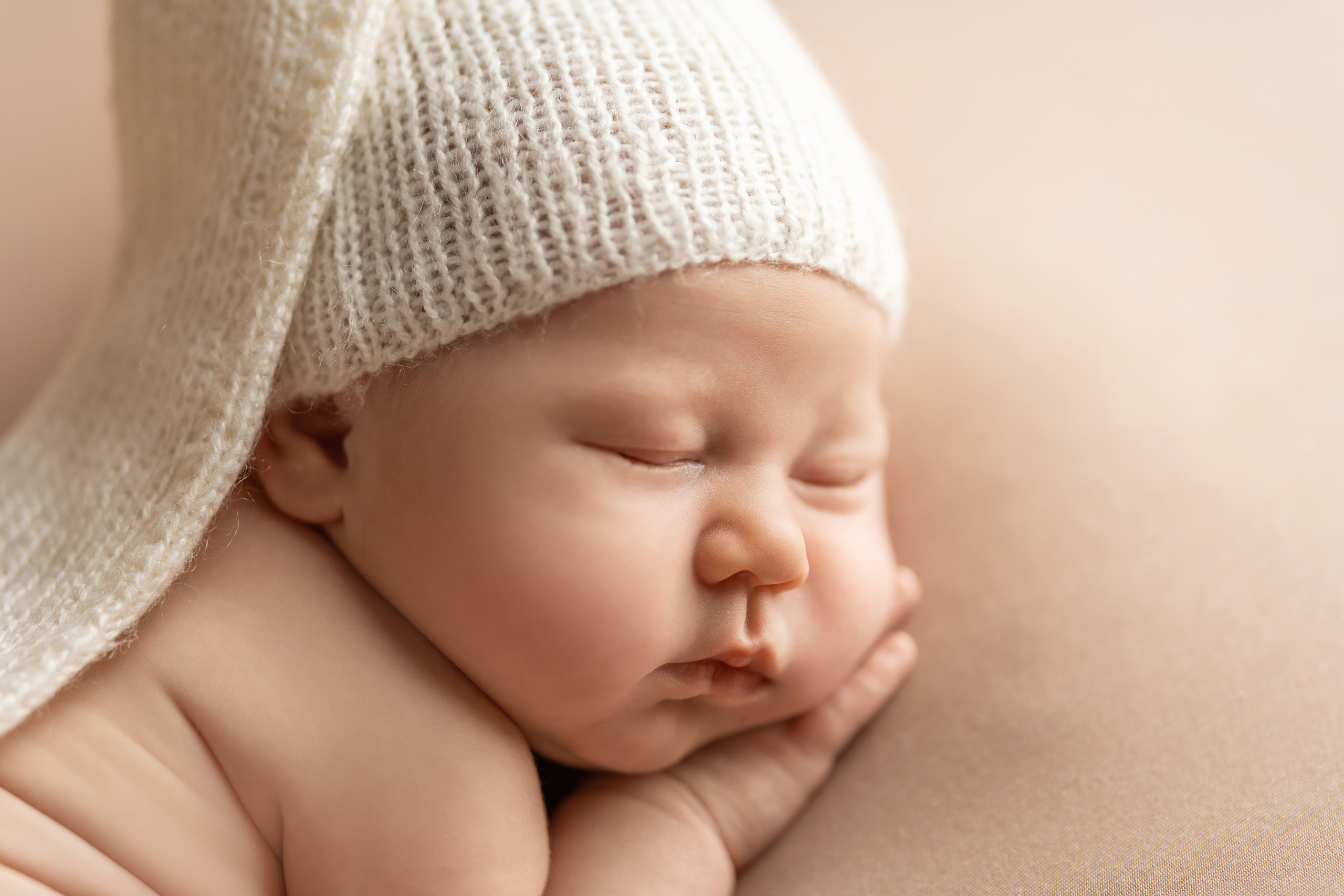 NEWBORN. Творческая команда Ульяшевы, свадебная и семейная фотография. Кахахста