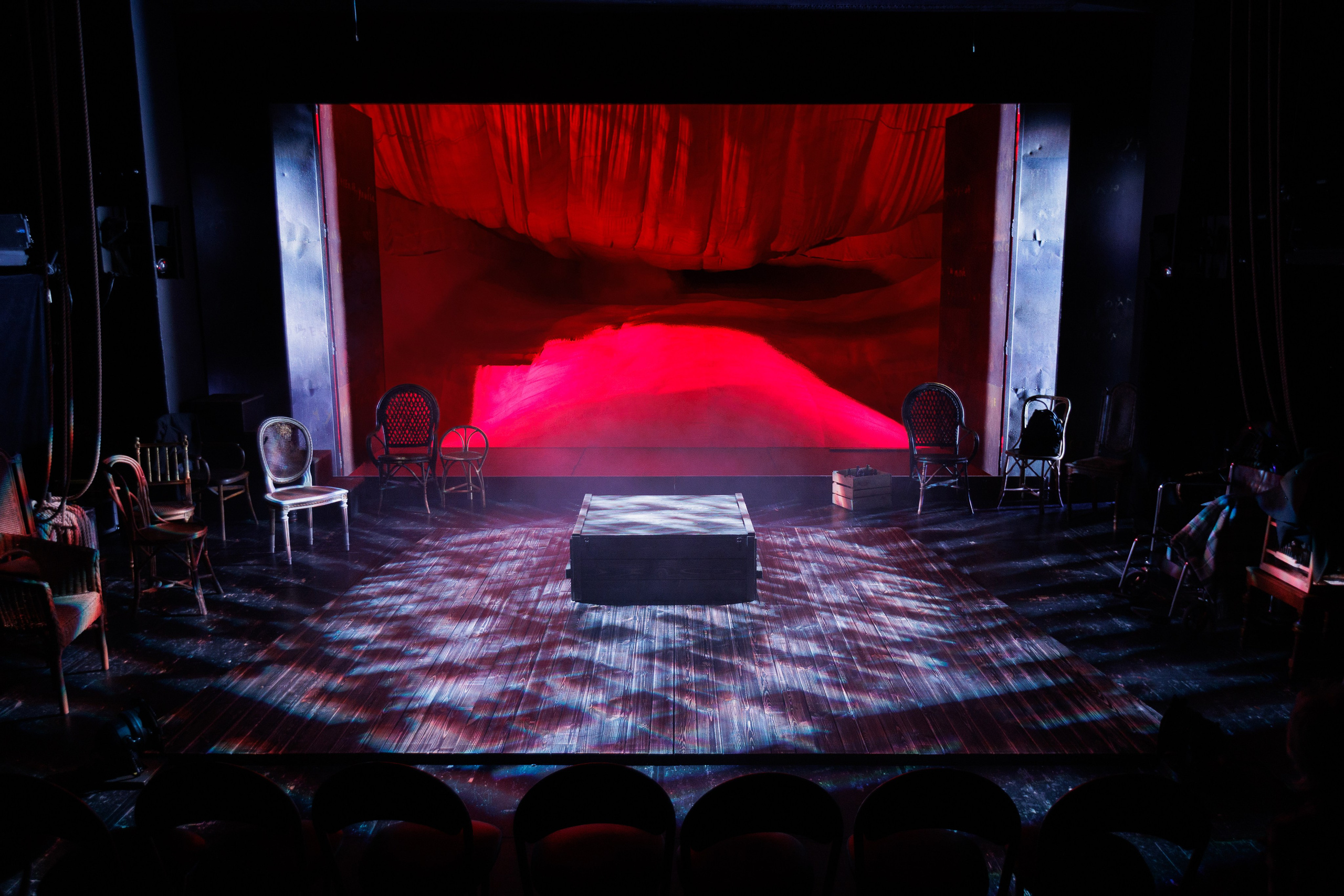 Мягкие декорации для сцены: искусство создания атмосферы. История занавеса. Превращаем идею в технологию