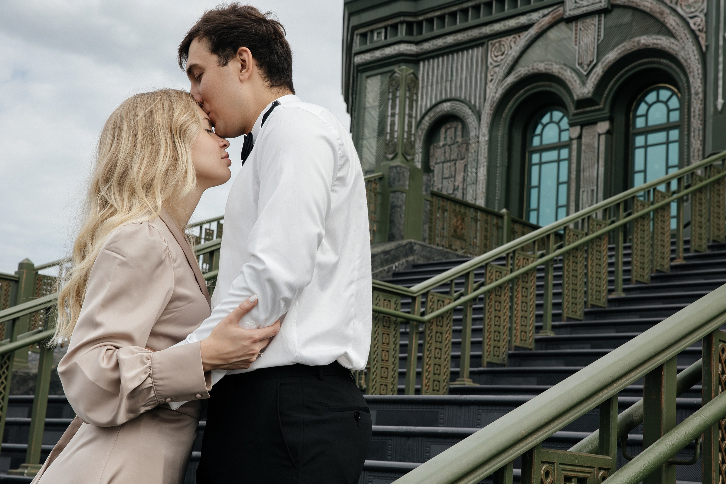 Венчание в Храме Вооруженных Сил. Свадебный фотограф в Москве Элина Ларченкова. Фото, которые цепляют