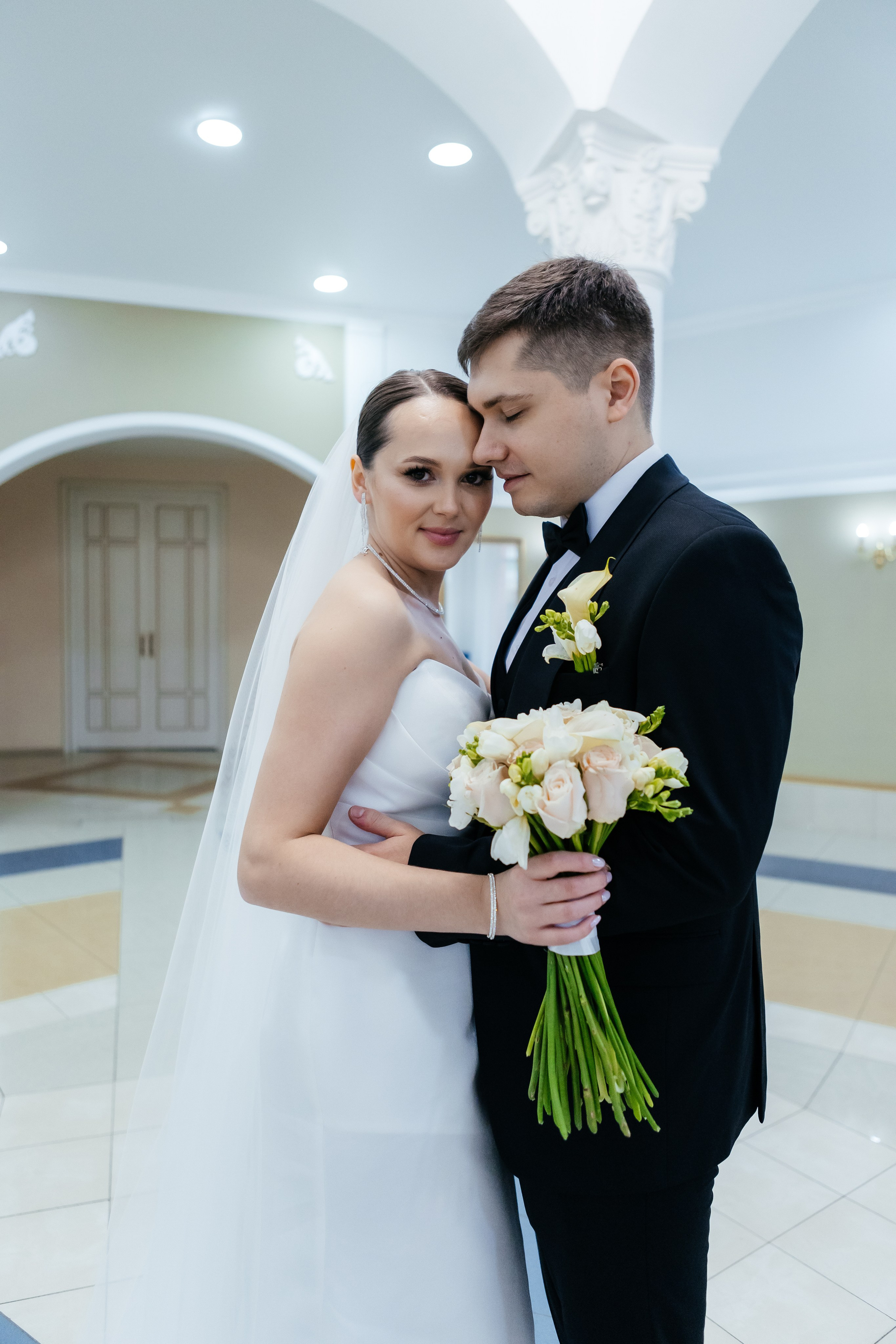 Свадебная фотосессия в Таганском ЗАГСе. Свадебный фотограф в Москве