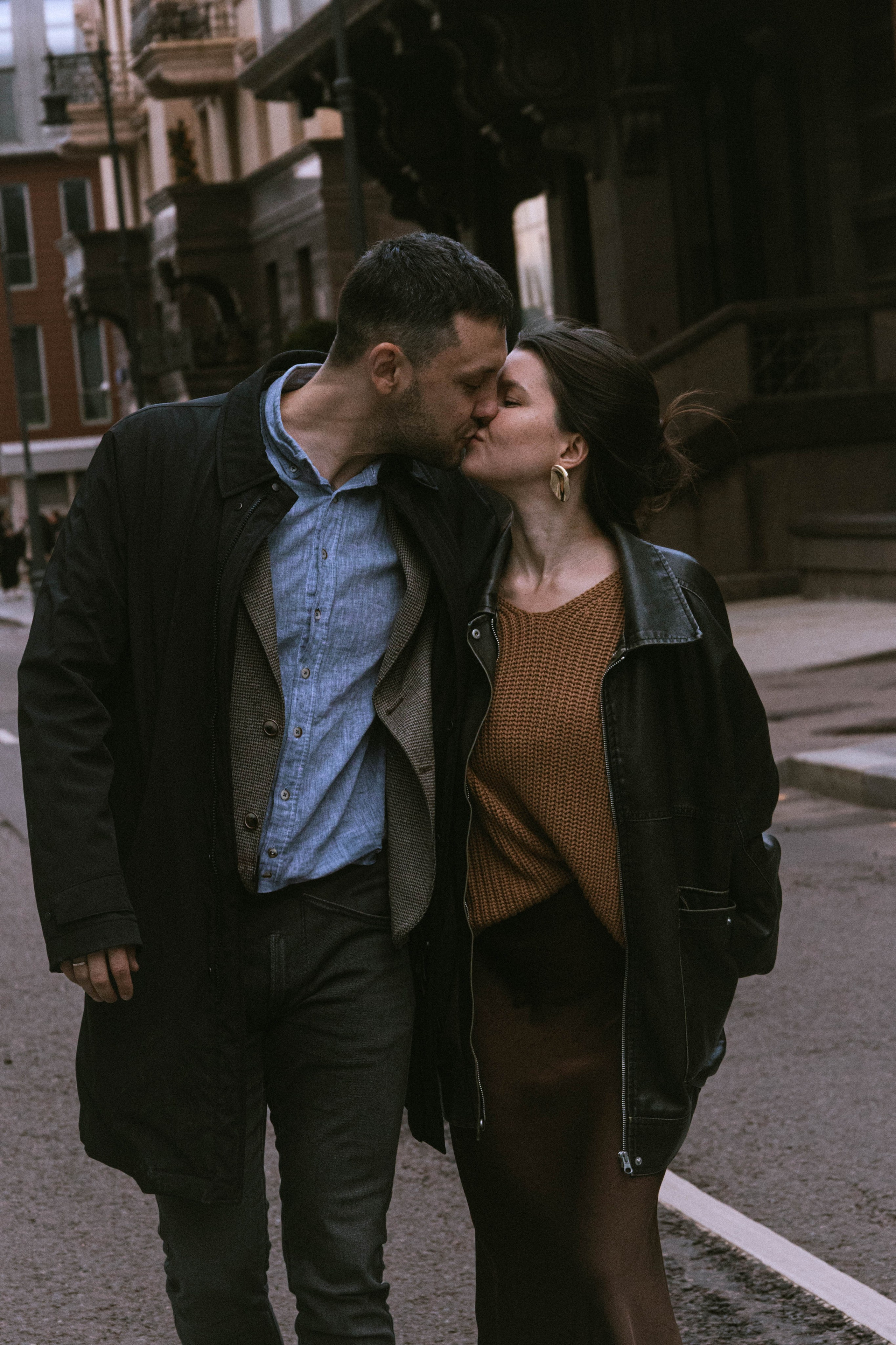 Лавстори на улицах Москвы. Семейный фотограф Химки — Москва