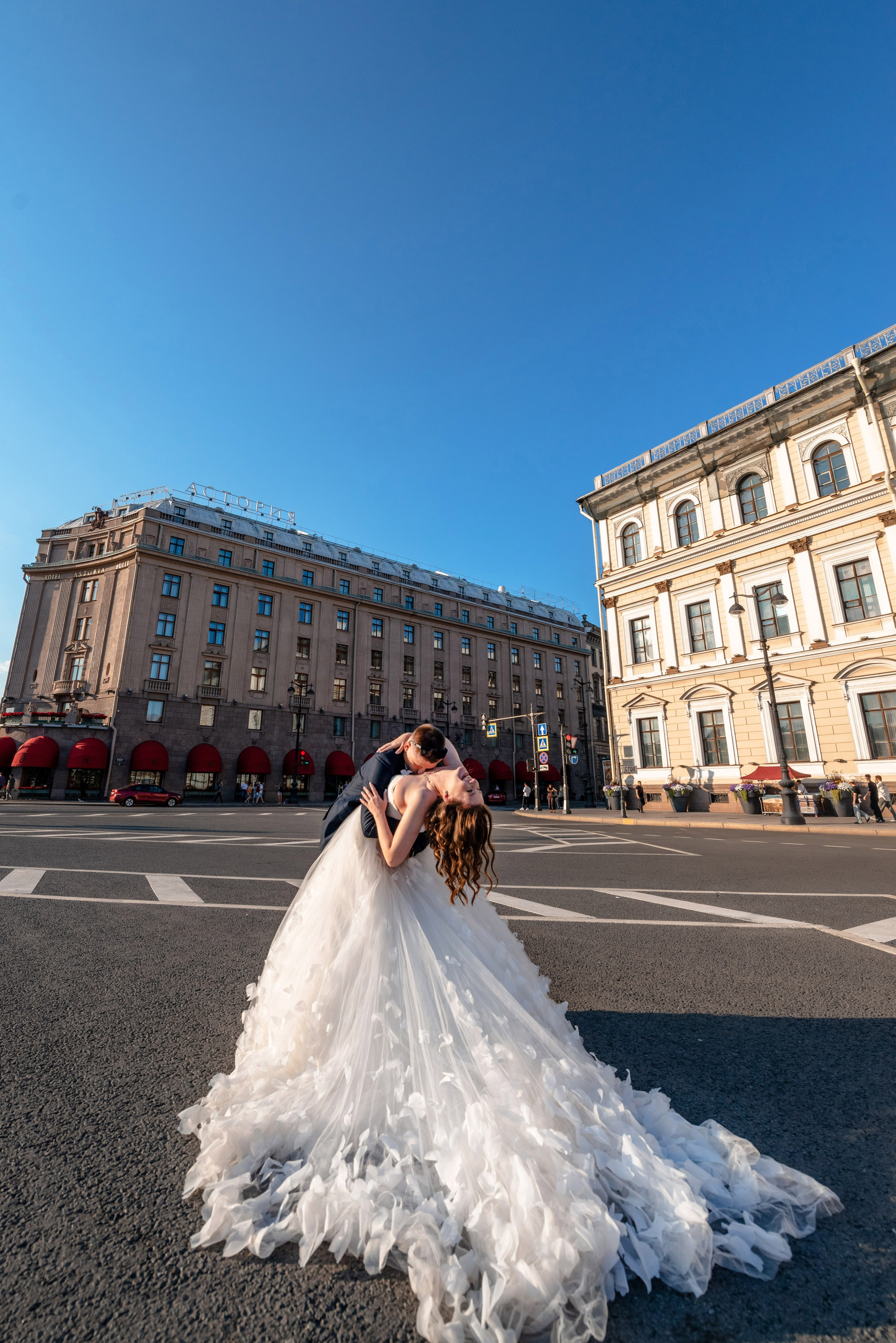 Зажигательная и динамичная свадебная фотосессия Анастасии и Максима. Портретный, семейный и свадебный фотограф в Санкт-Петербурге и в Пушкине Ширяев Денис