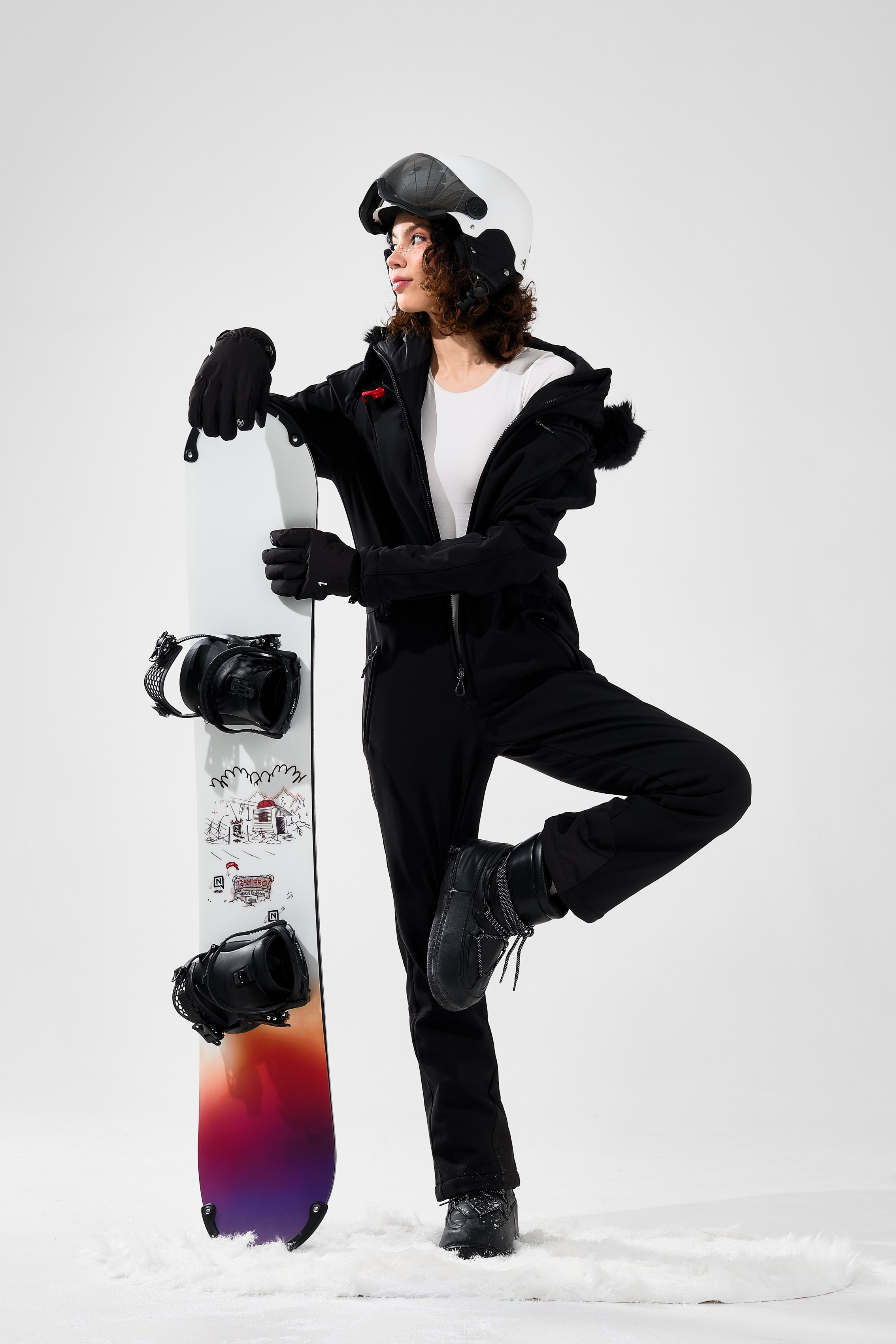 Имиджевая студийная съёмка для бренда Tomyris. Фотограф в Алматы Дмитрий Лукьянов. Предметная и рекламная фотосъёмка товаров