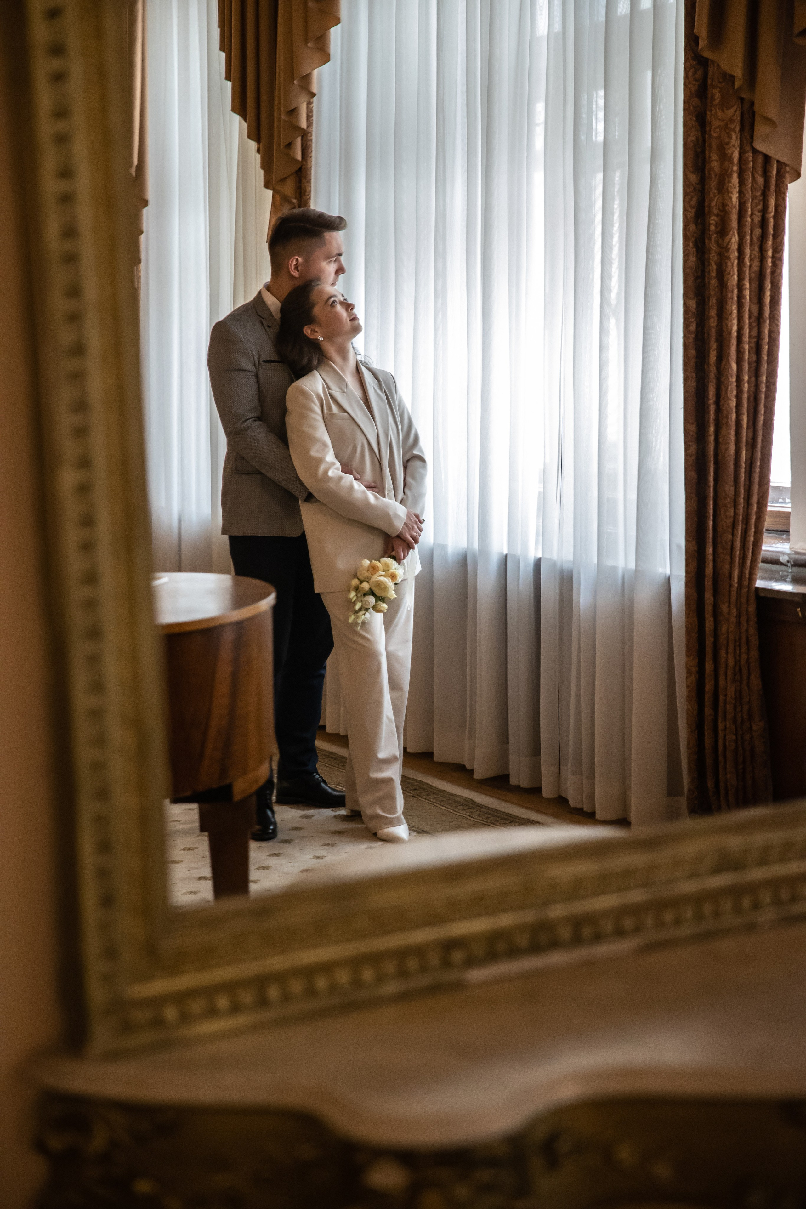 Свадебный фотограф СПб Цена Качество Профессионал Комфорт Радость. ФОТОГРАФ РАДОСТИ Фотосессия в студии СПб. Портретный фотограф — Юрий Торлопов