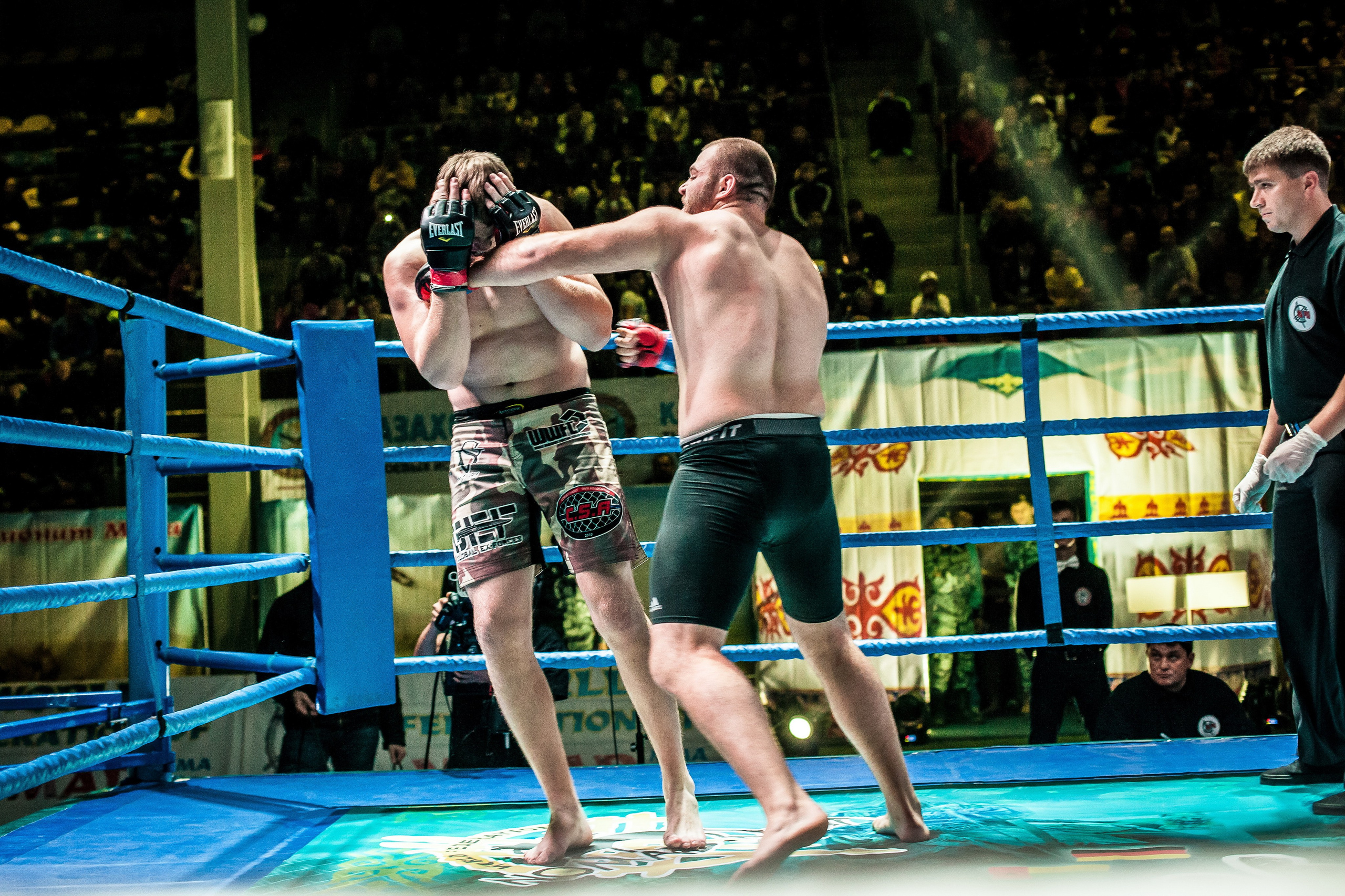 Студийный фотограф в Караганде Алексей Баранов. Фотограф Алексей Баранов. Фотостудия Flash. Семейные фотосессии в Караганде. Индивидуальные фотосессии, детские фотосессии, парные фотосессии в Караганде. Интерьерная фотосессия в Караганде. Семейный фотограф Алексей Баранов. Детский фотограф Алексей Баранов. Художественный фотограф Алексей Баранов. Свадебный фотограф Алексей Баранов. Черно-Белая съемка в Караганде. Самые лучшие семейный и детские фотосессии в Караганде. Контент Съемка в Караганде. SMM в Караганде. Контент фотограф Алексей Баранов. Фотограф Караганда. Фотограф. Предметный фотограф Алексей Баранов. спортивный фотограф. спорт. mma. бокс. спорт в Казахстане. фото спорта. соревнования. спортивный фотограф Алексей Баранов