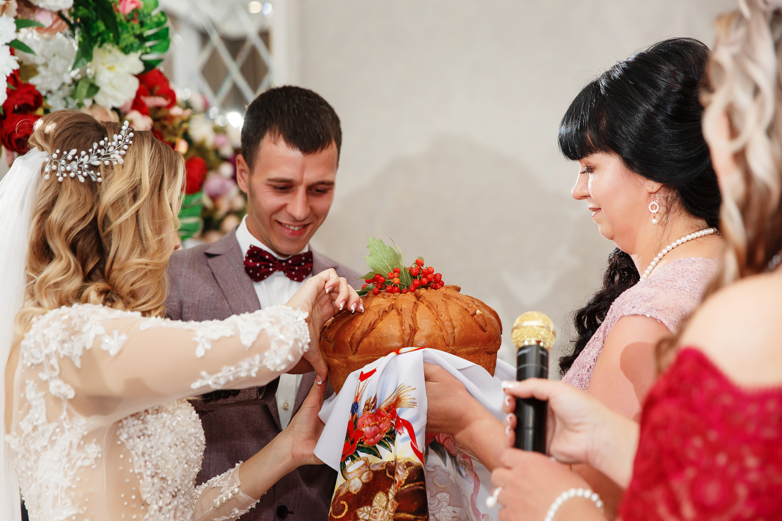Свадебная фотосессия в Курганинске. Банкет в Ресторане "Империалъ". Фотограф Дмитрий Шевченко.