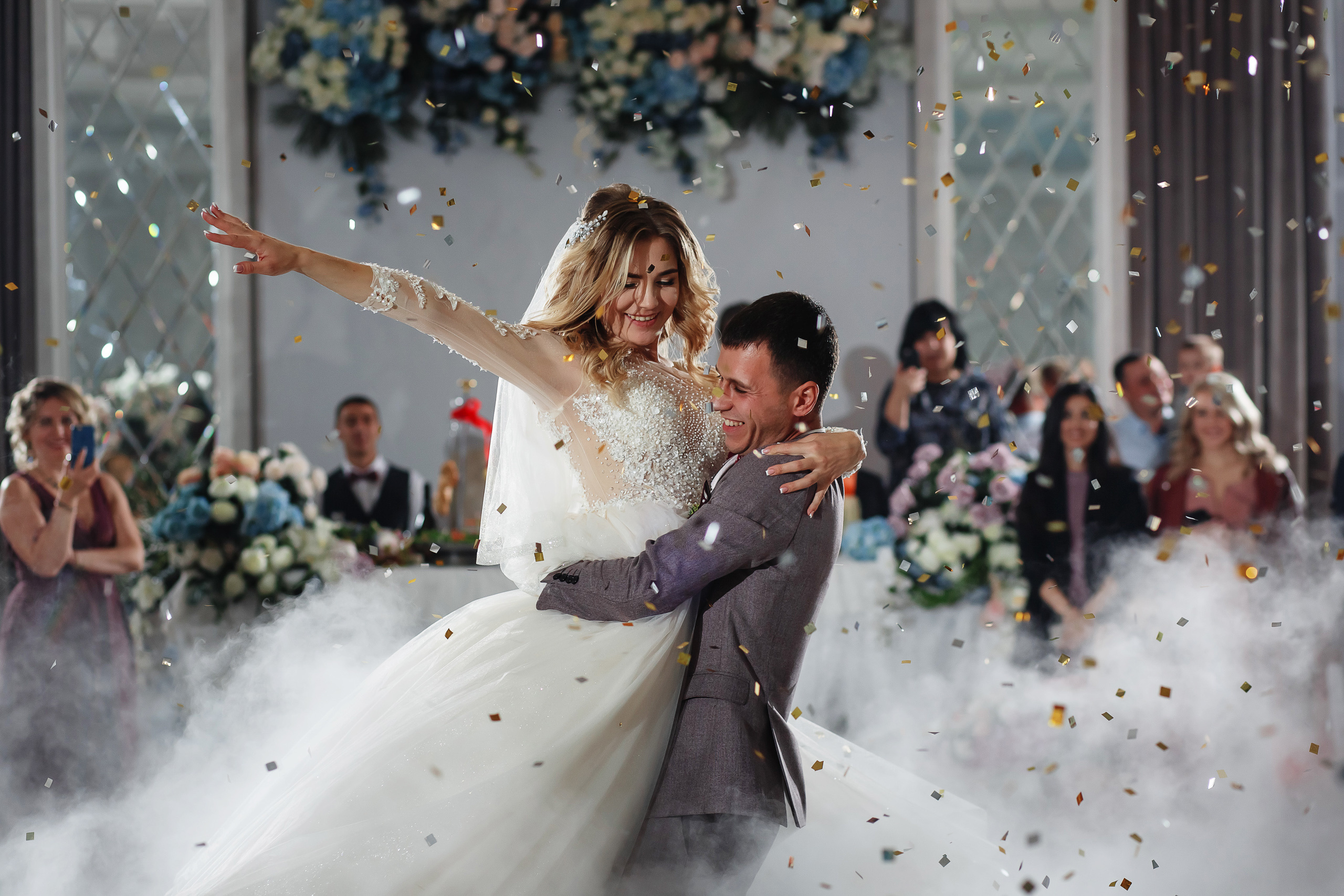 Свадебная фотосессия в Курганинске. Банкет в Ресторане "Империалъ". Фотограф Дмитрий Шевченко.