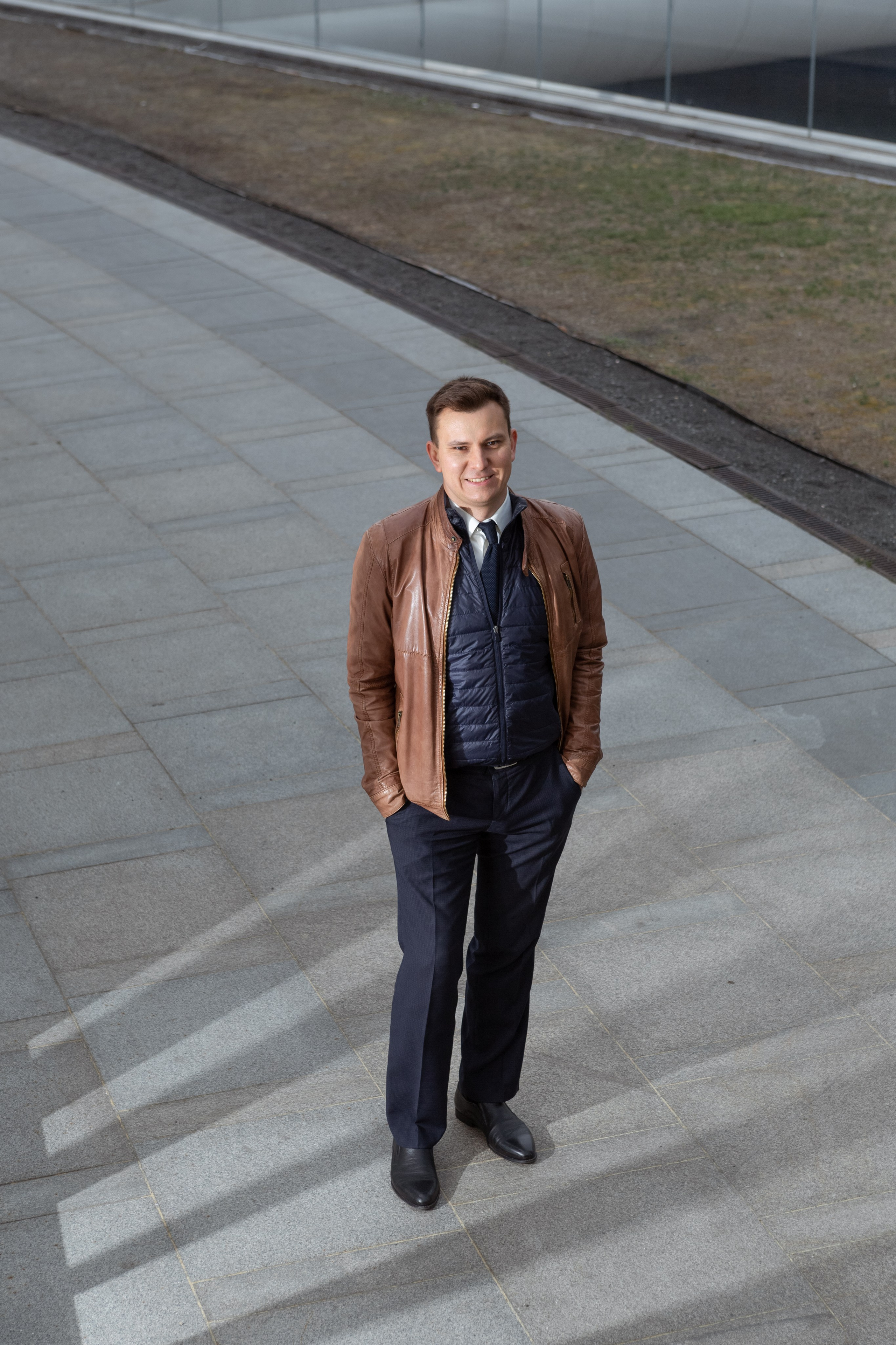 Наиль. Рекламный, предметный, репортажный, семейный фотограф и художник в Москве